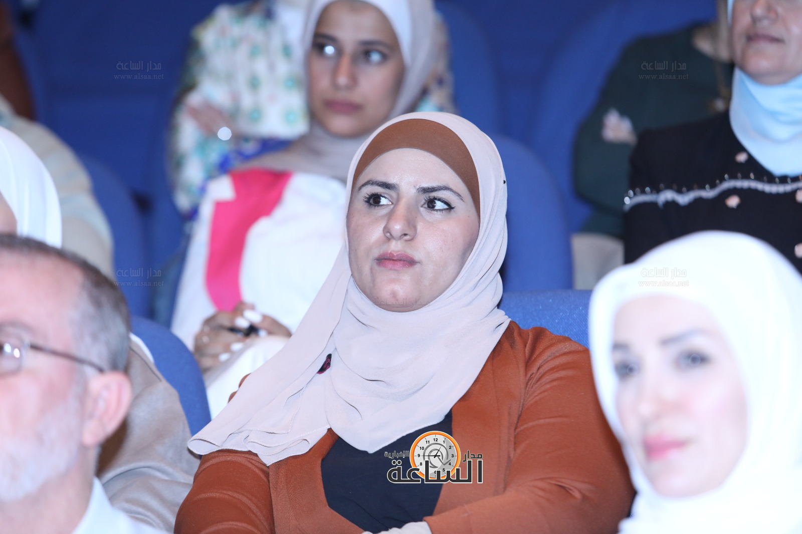 Madar Al-Saa Images 0.9699960810584853