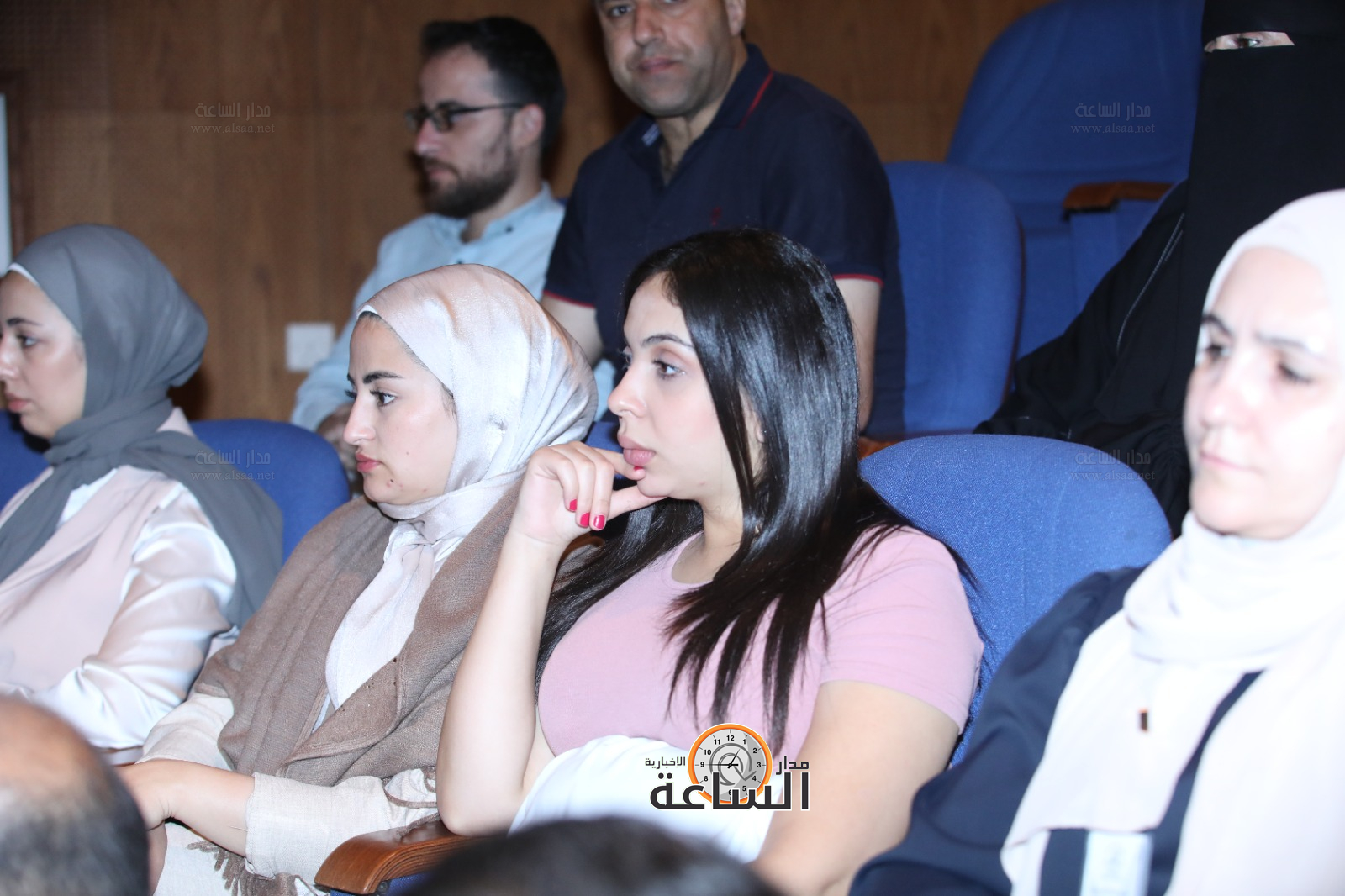 Madar Al-Saa Images 0.262922712695538