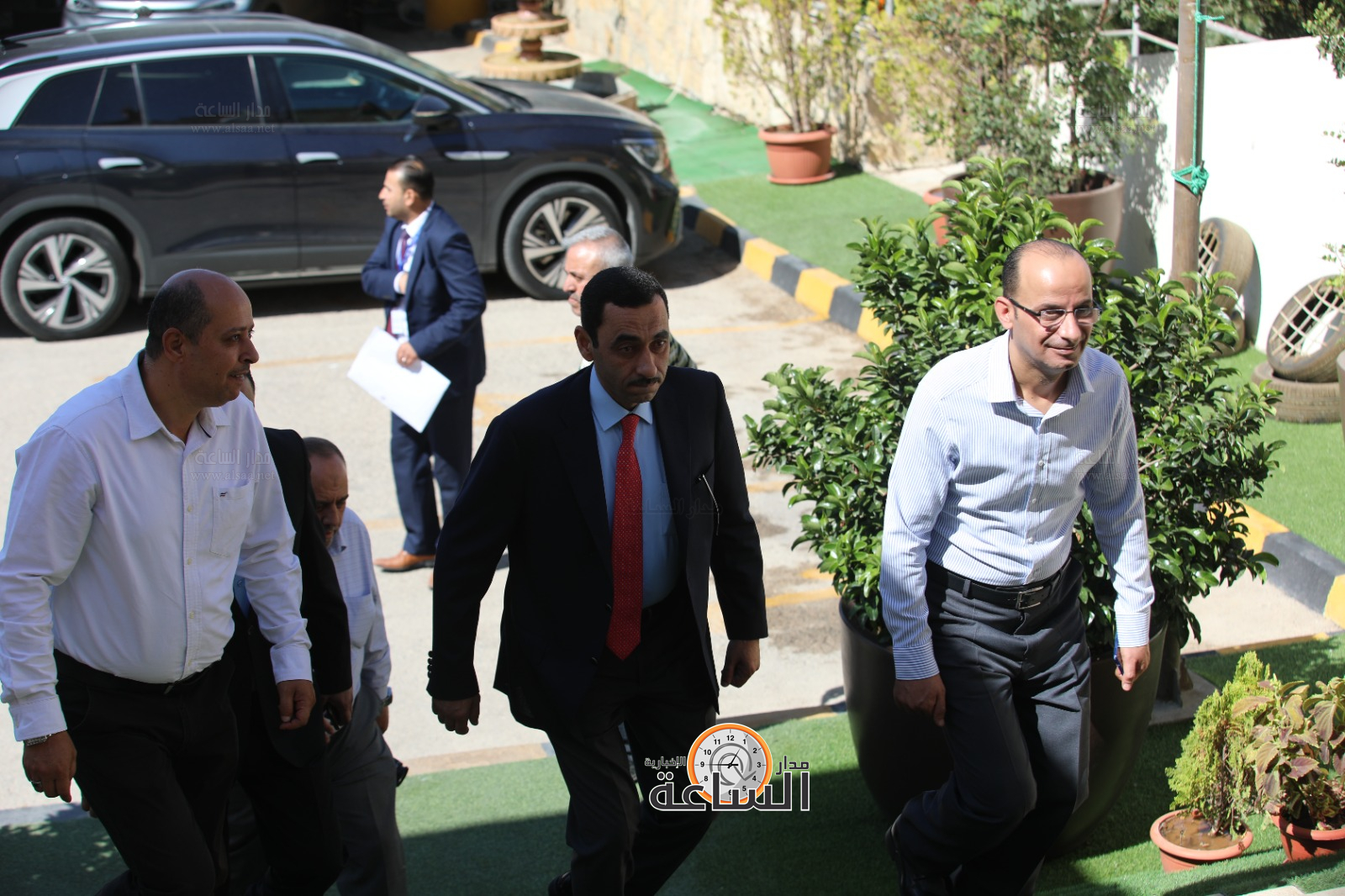 Madar Al-Saa Images 0.6349783574687811