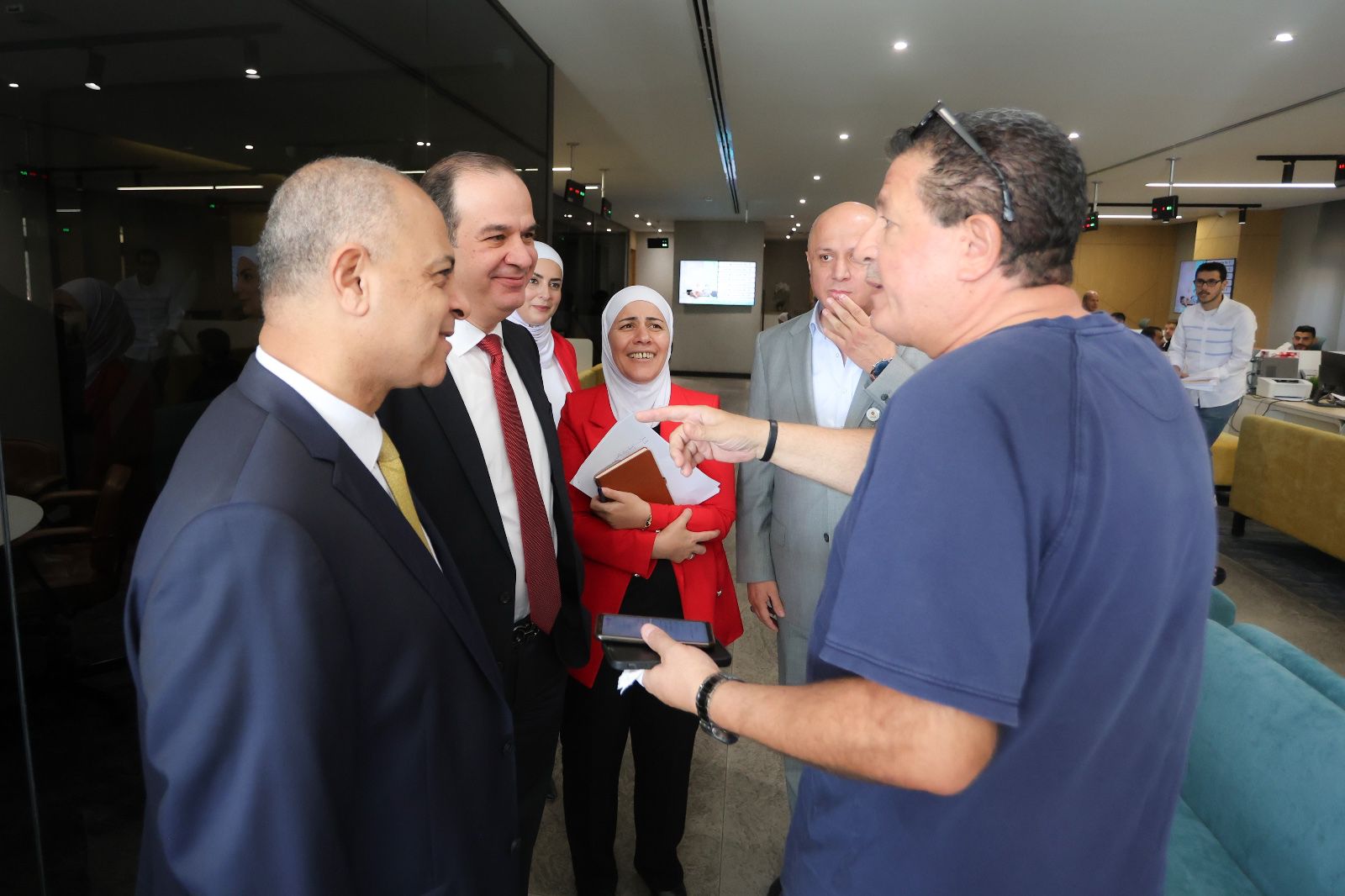 Madar Al-Saa Images 0.9163718466777493