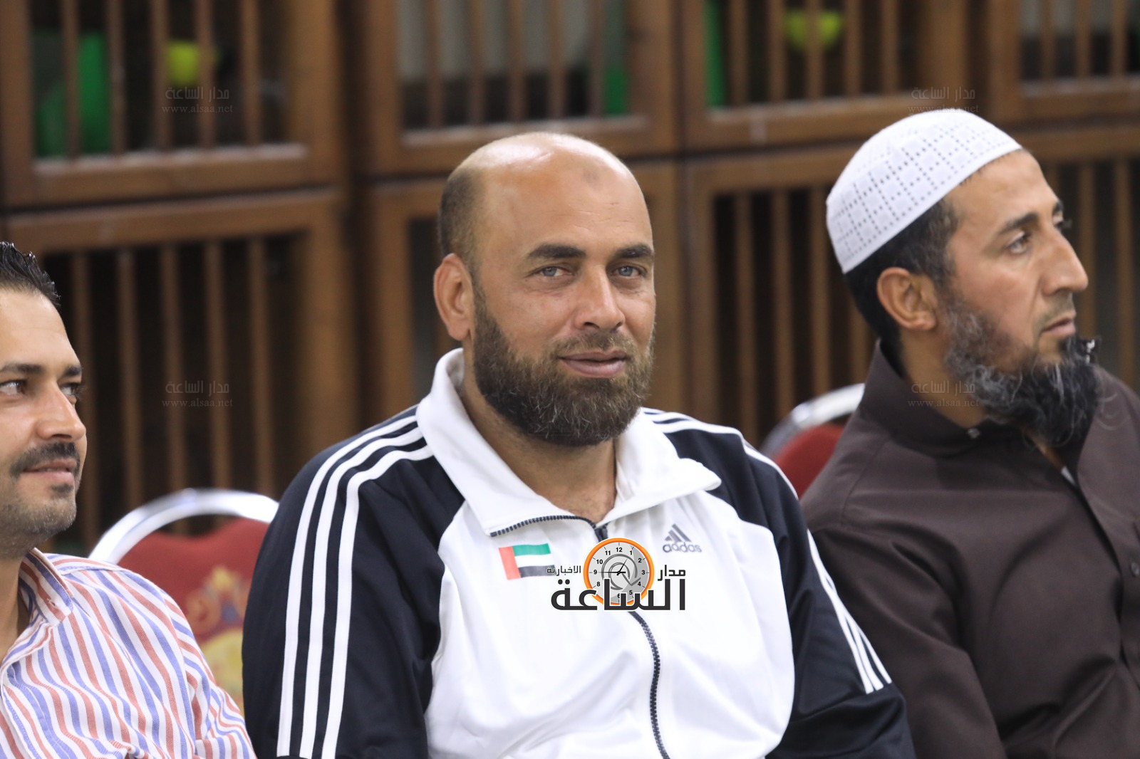 Madar Al-Saa Images 0.3341749094589981