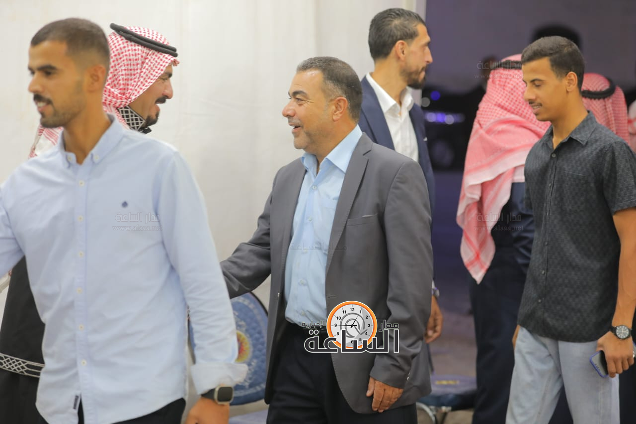 Madar Al-Saa Images 0.5587270694270574