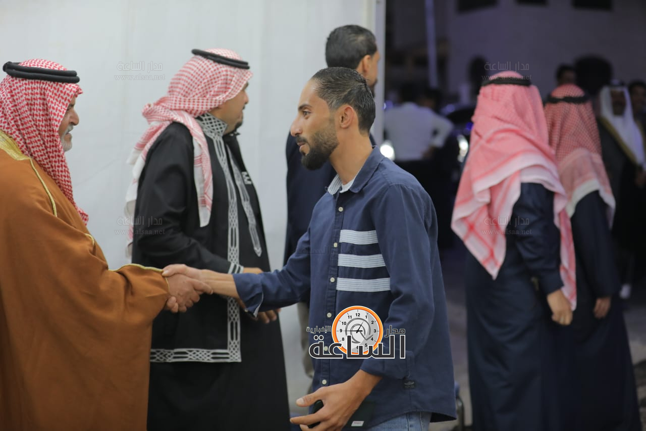 Madar Al-Saa Images 0.1492308878409523