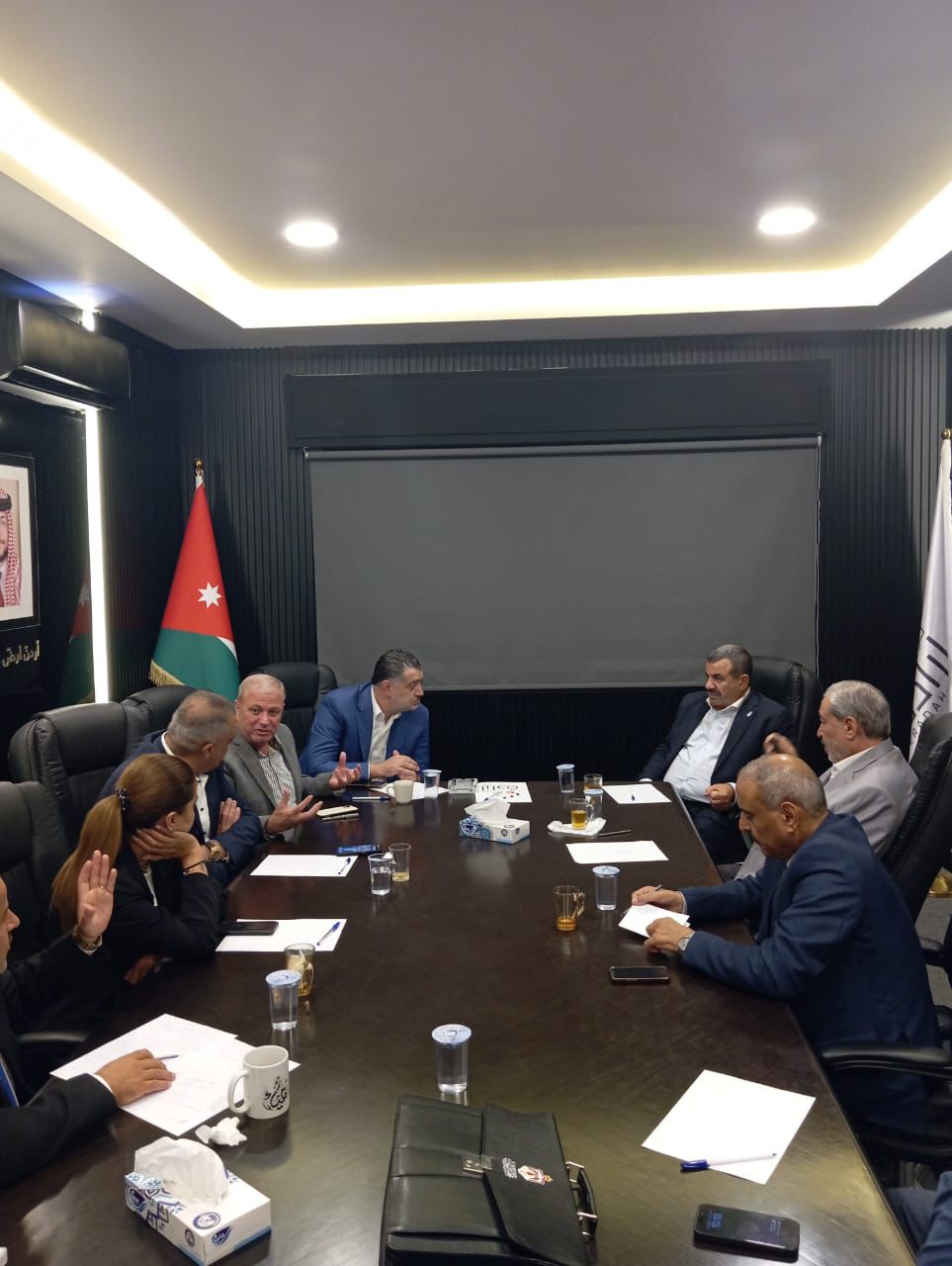 Madar Al-Saa Images 0.6124771253940204