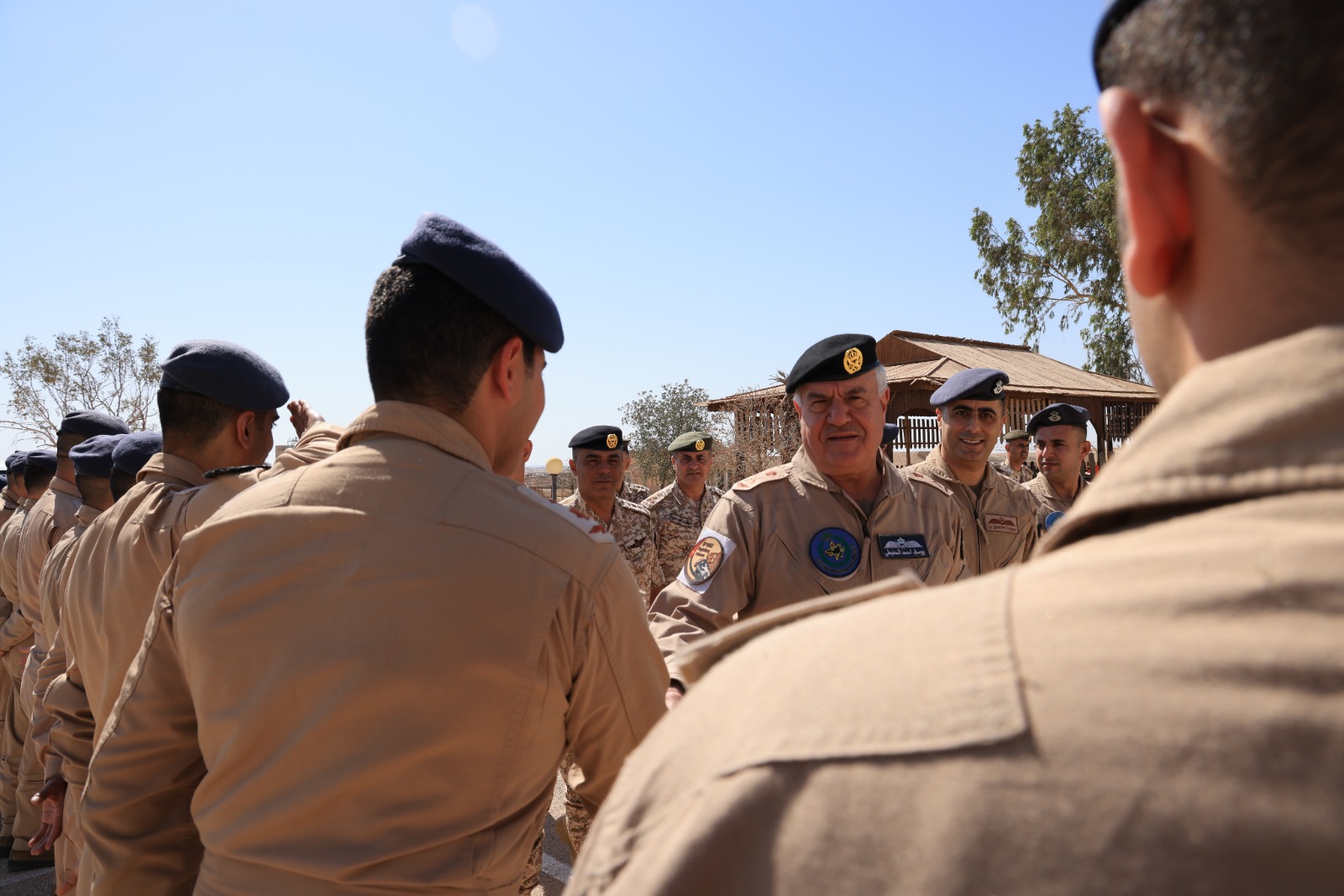 Madar Al-Saa Images 0.958268570149716