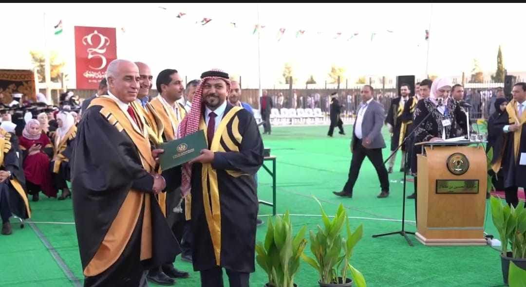 Madar Al-Saa Images 0.42604012863287166