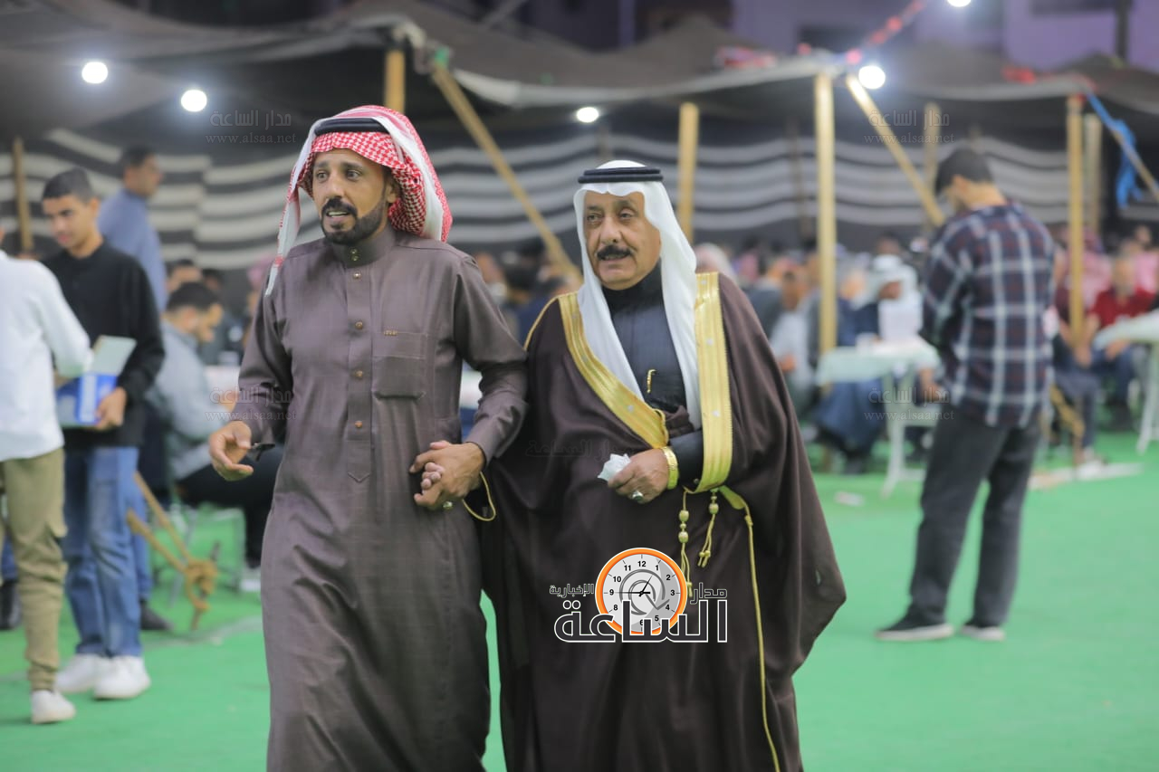 Madar Al-Saa Images 0.557435180114684