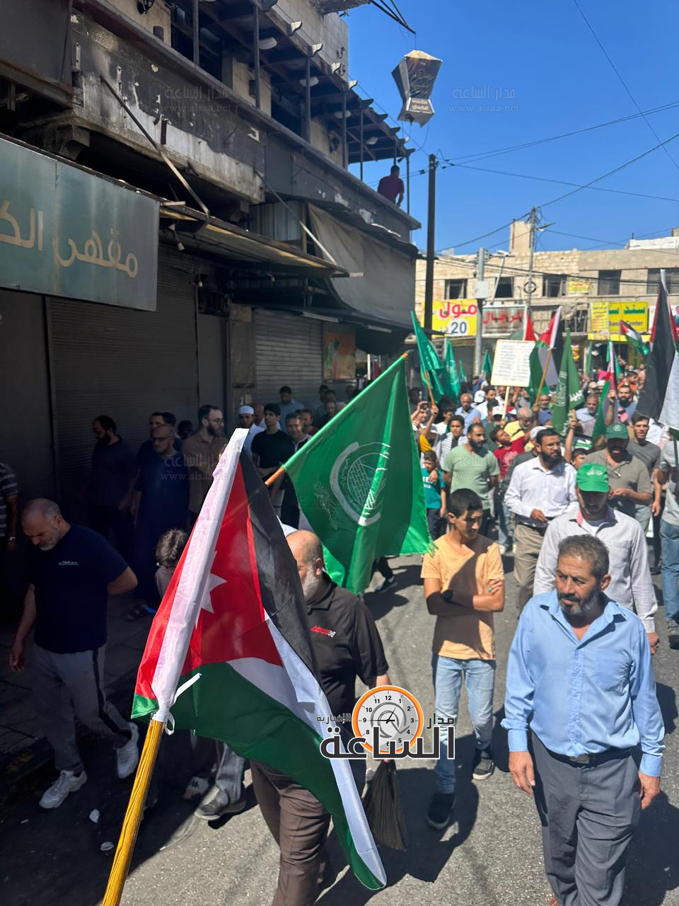 Madar Al-Saa Images 0.7498256627809357