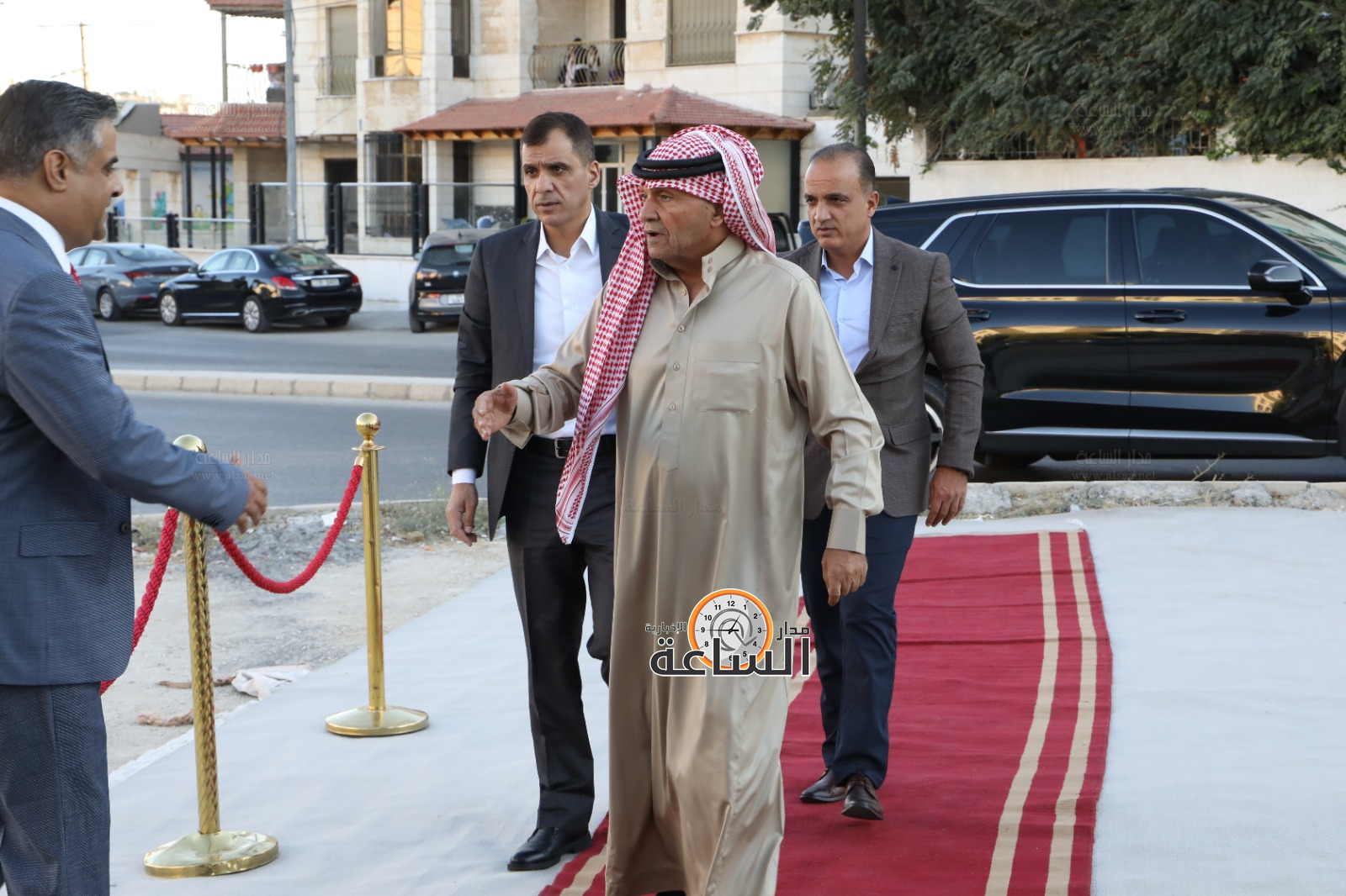 Madar Al-Saa Images 0.994018560219784