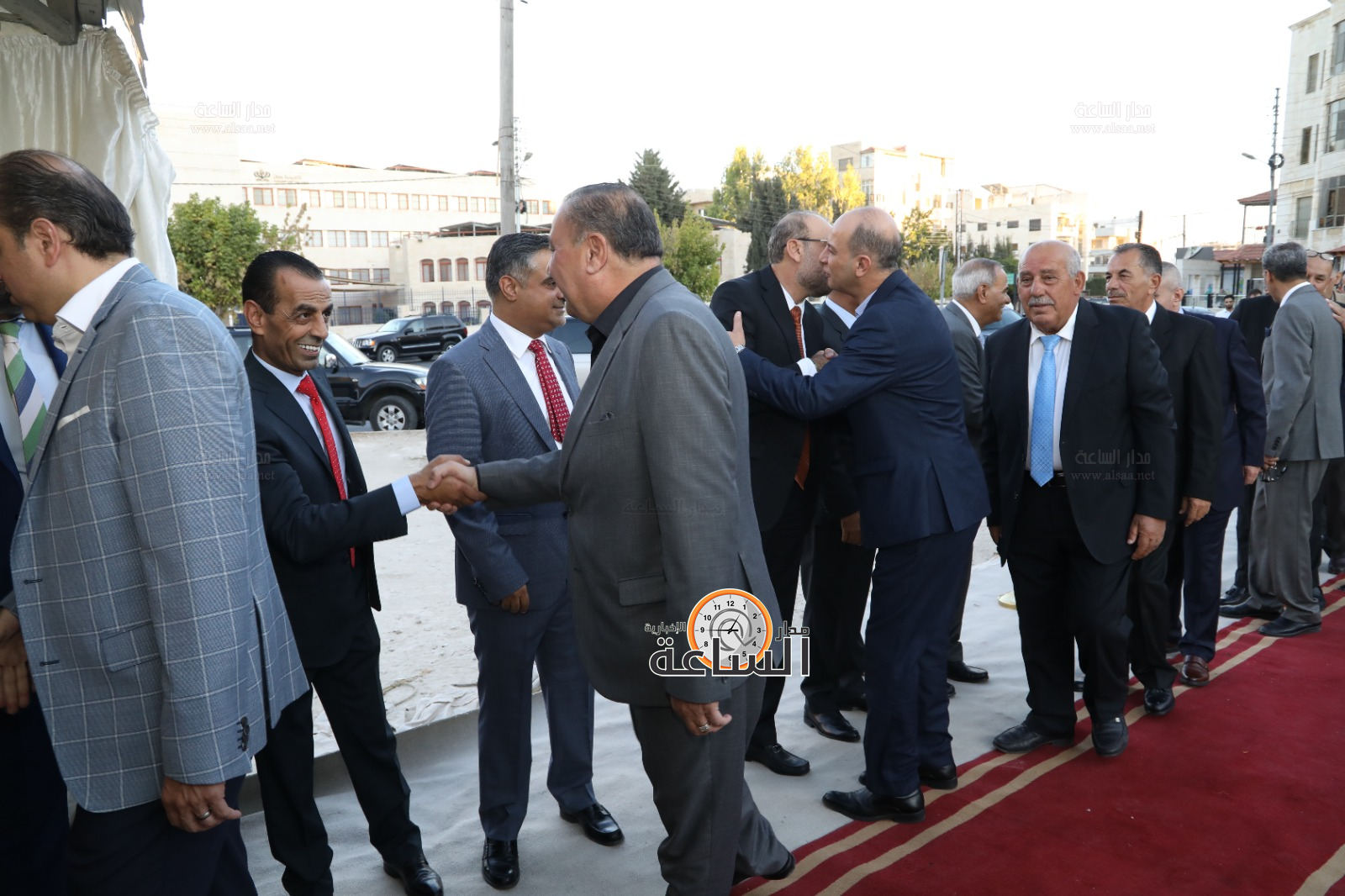 Madar Al-Saa Images 0.3925143611082287