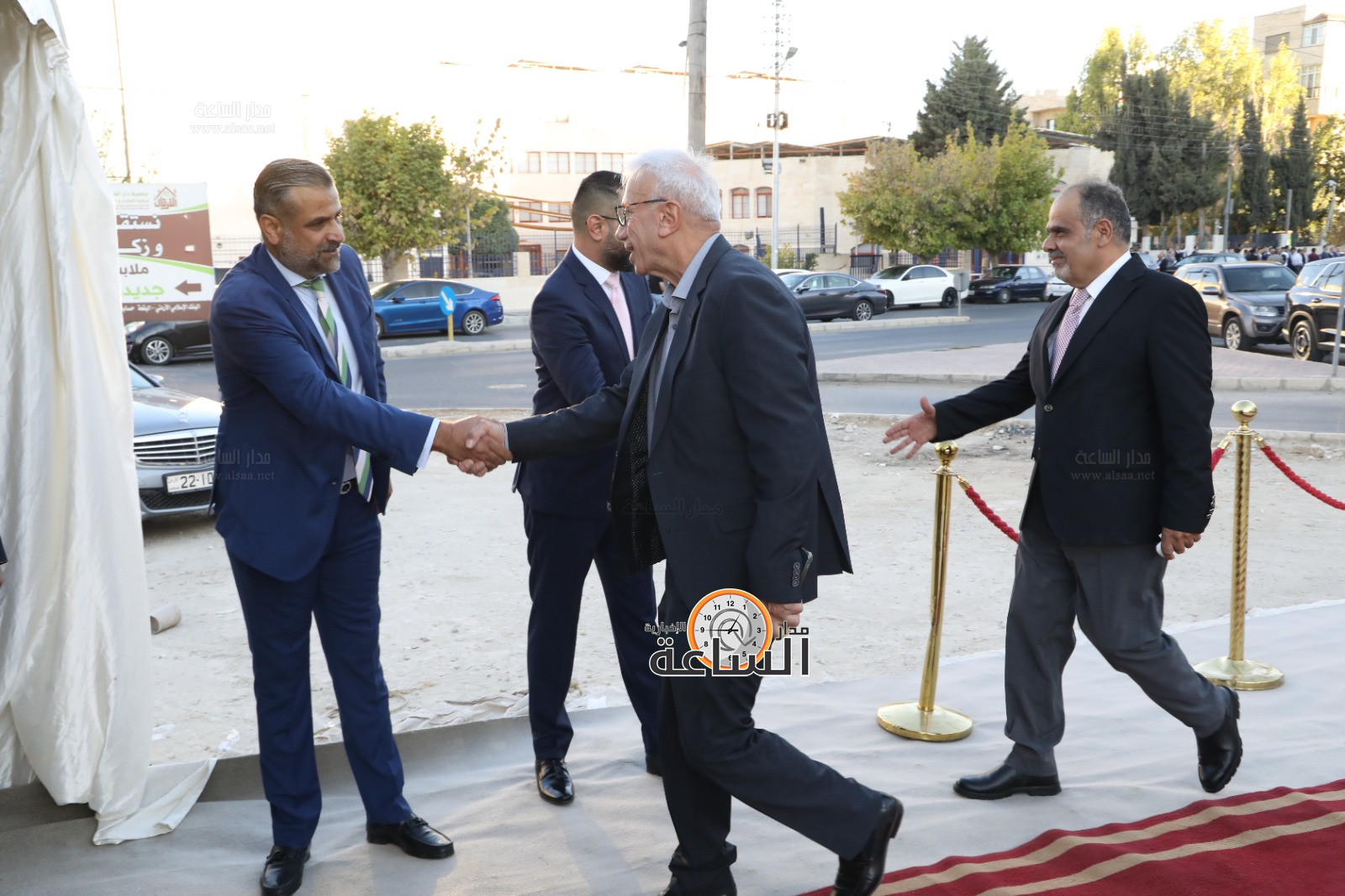 Madar Al-Saa Images 0.9418755307708602