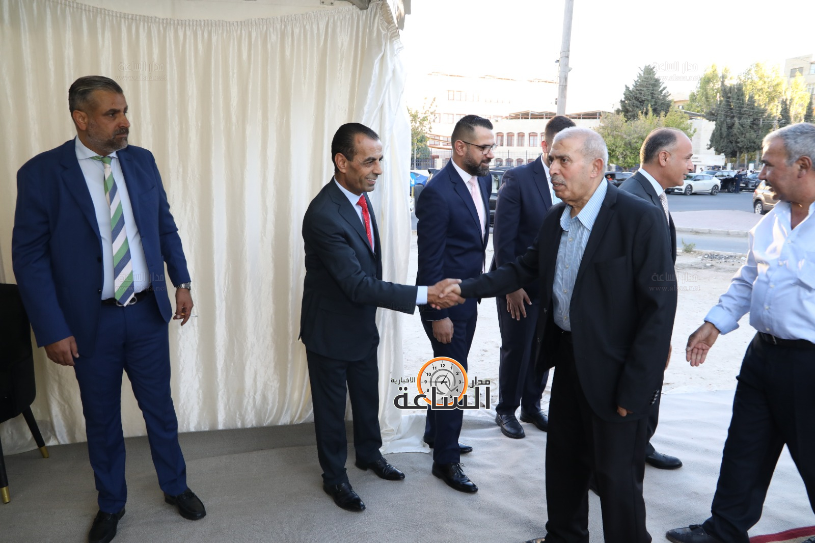 Madar Al-Saa Images 0.2312738602643769