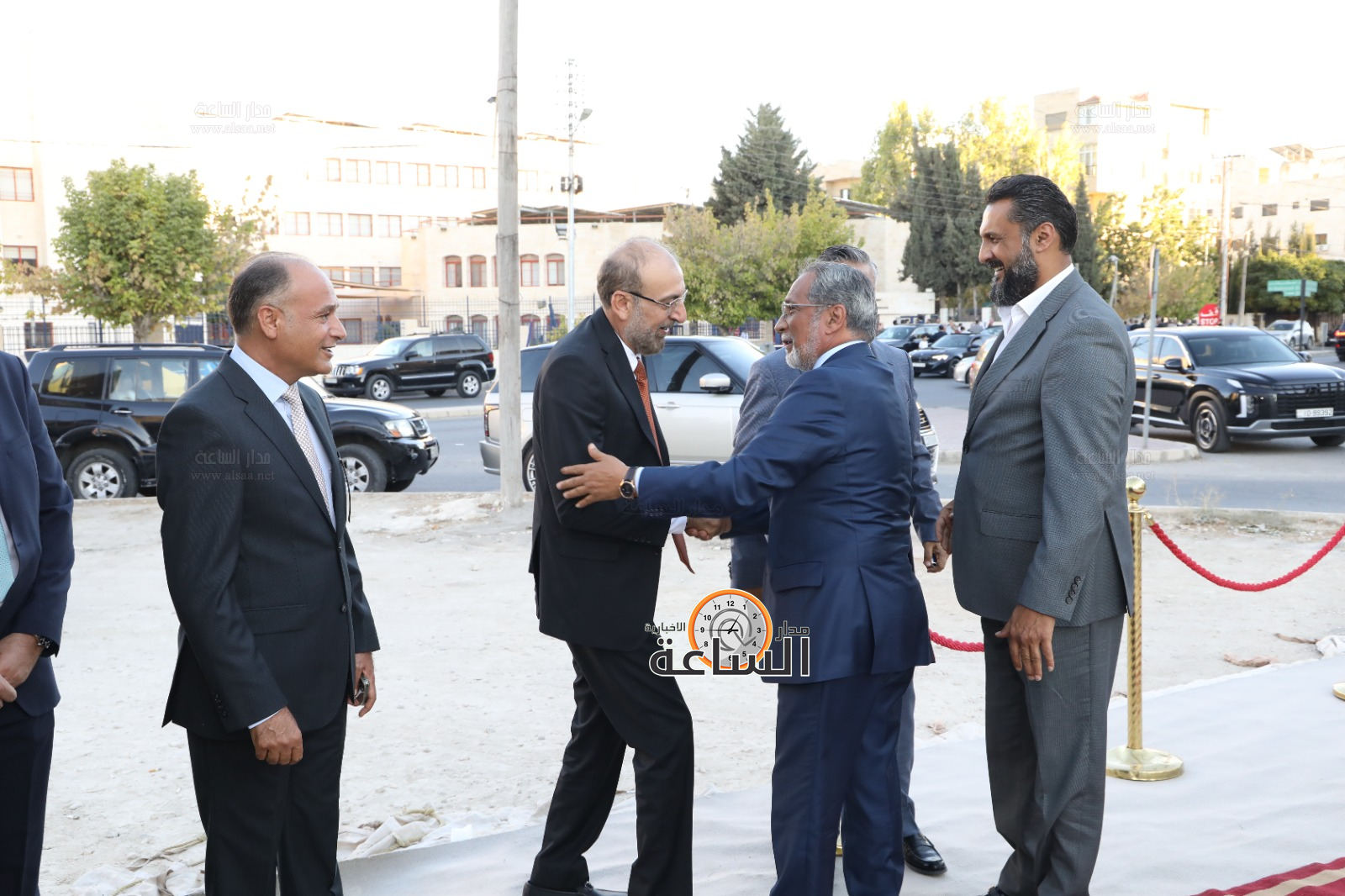 Madar Al-Saa Images 0.9868922969943528