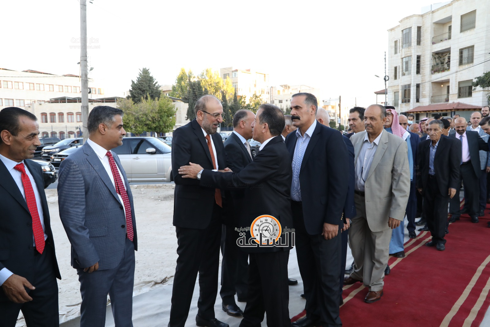 Madar Al-Saa Images 0.011686474568149086