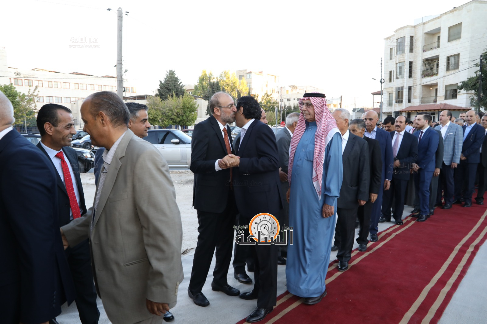 Madar Al-Saa Images 0.9935688807878822