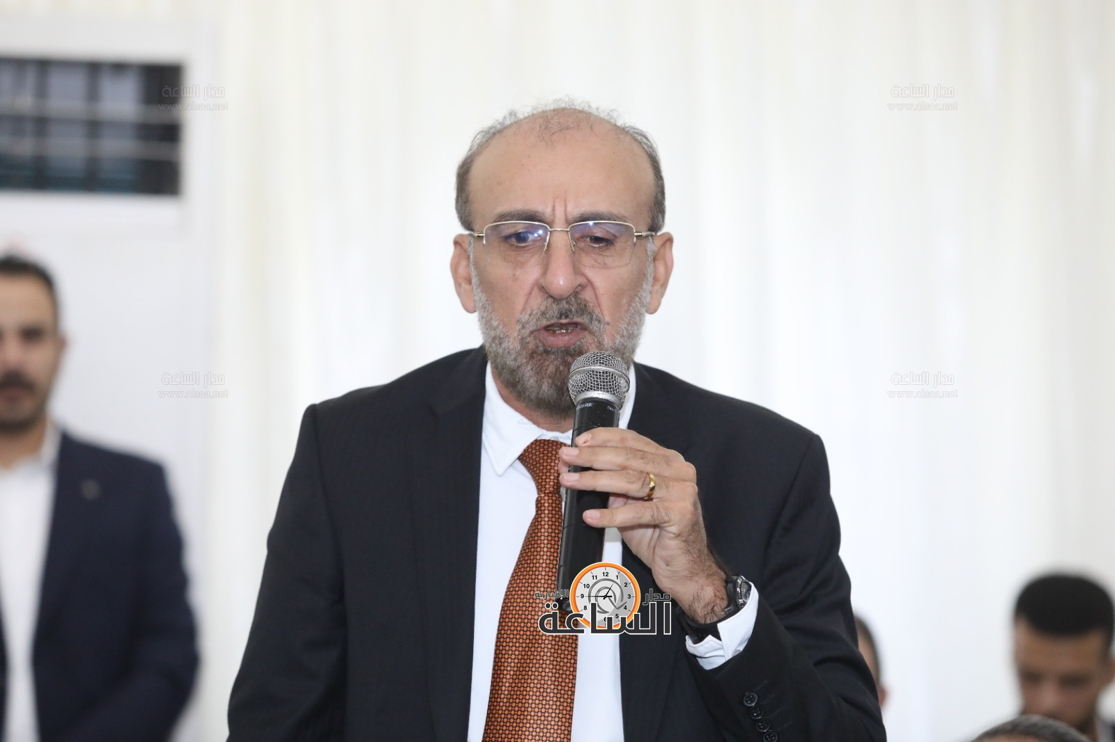 Madar Al-Saa Images 0.5816056153556477