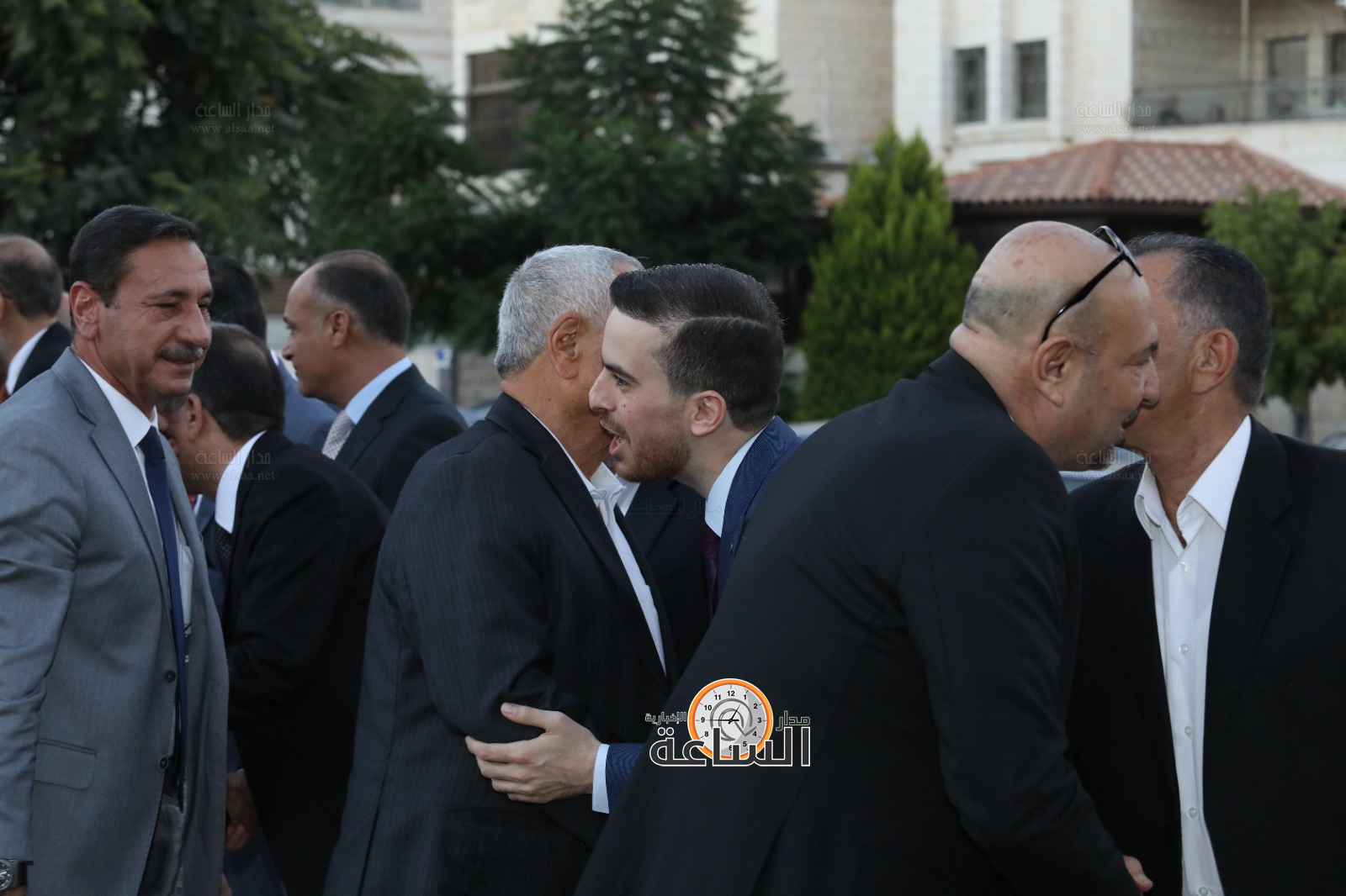 Madar Al-Saa Images 0.2464186378573181