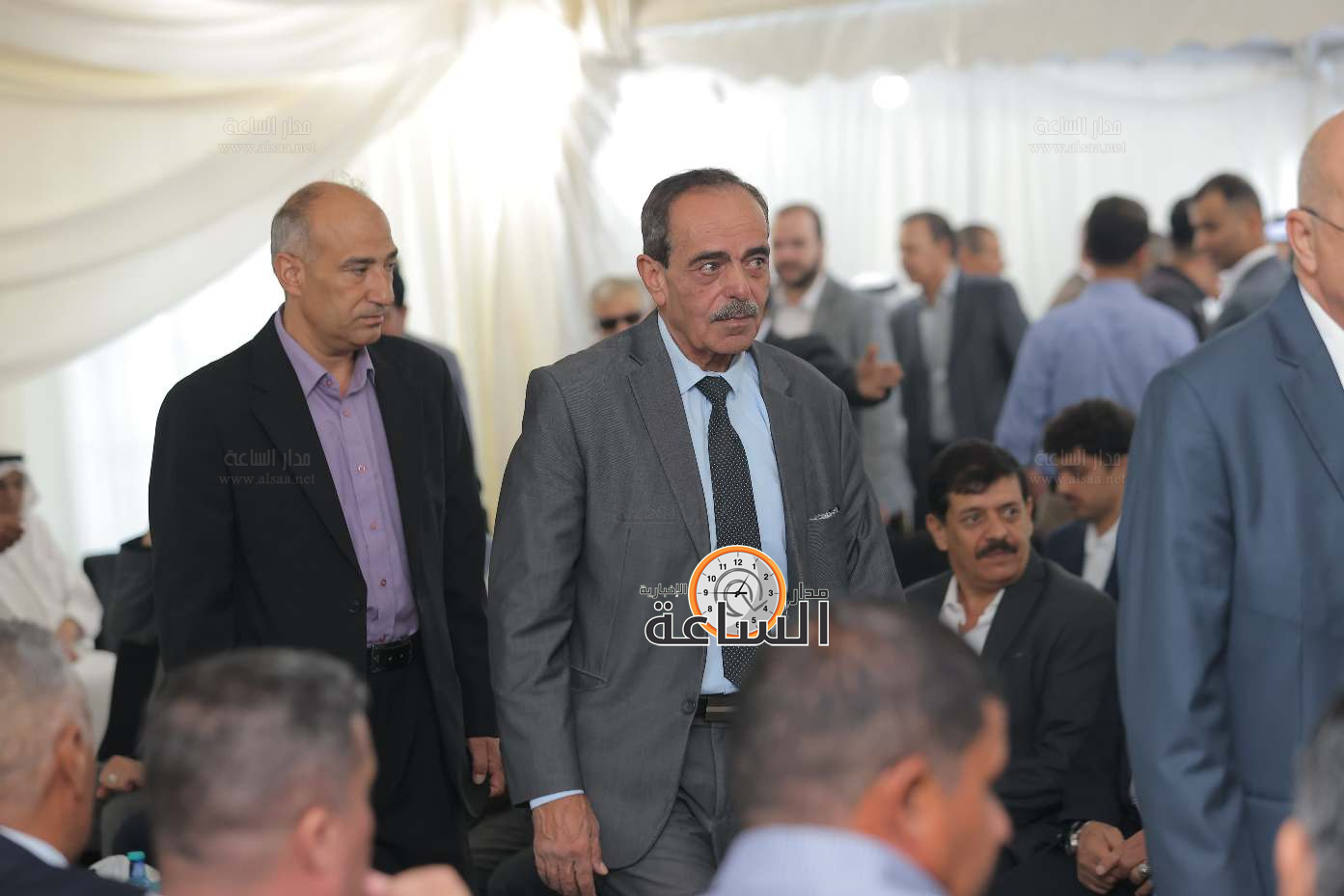 Madar Al-Saa Images 0.9259175717671089