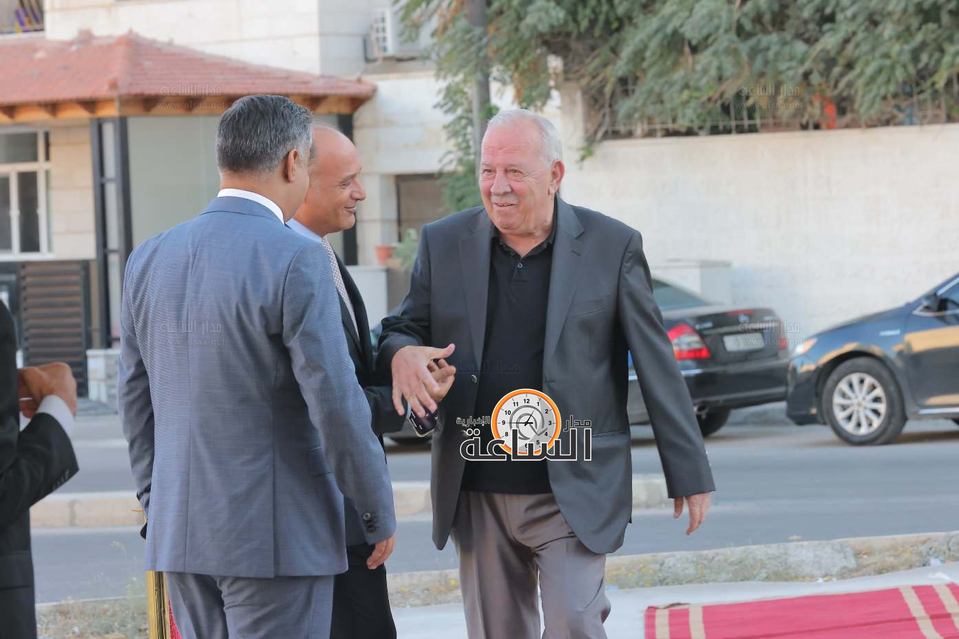 Madar Al-Saa Images 0.5408576638634102