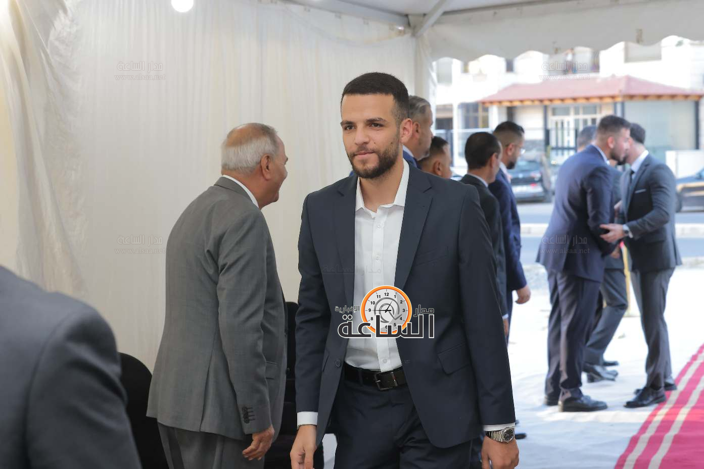 Madar Al-Saa Images 0.352677330091119