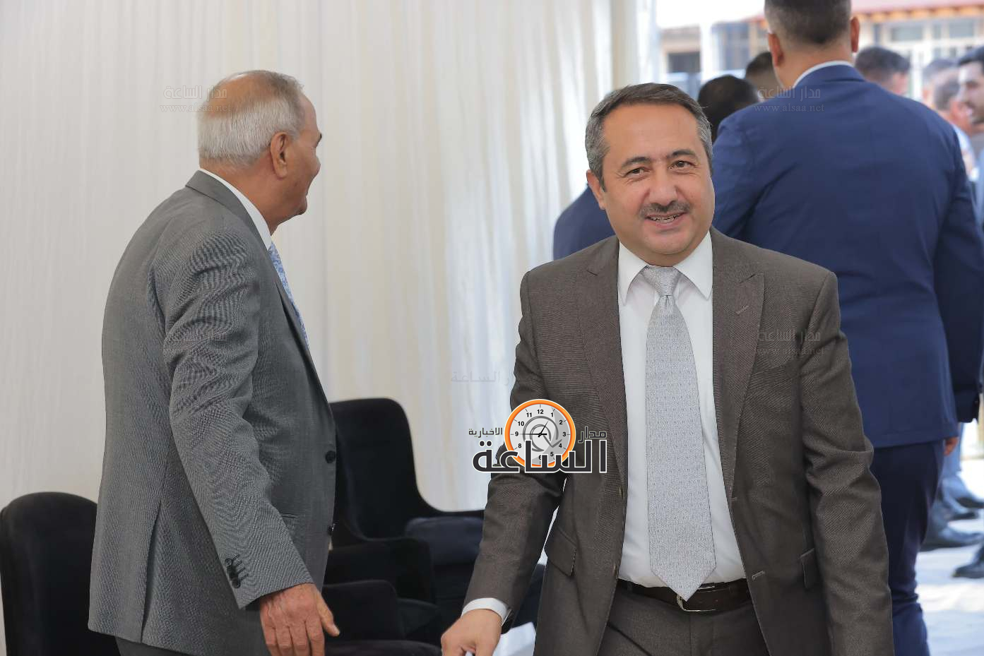 Madar Al-Saa Images 0.7531215780888996