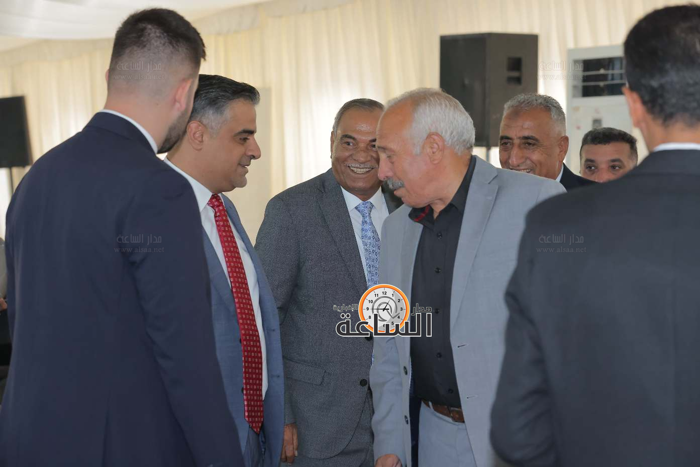 Madar Al-Saa Images 0.9295568214664469