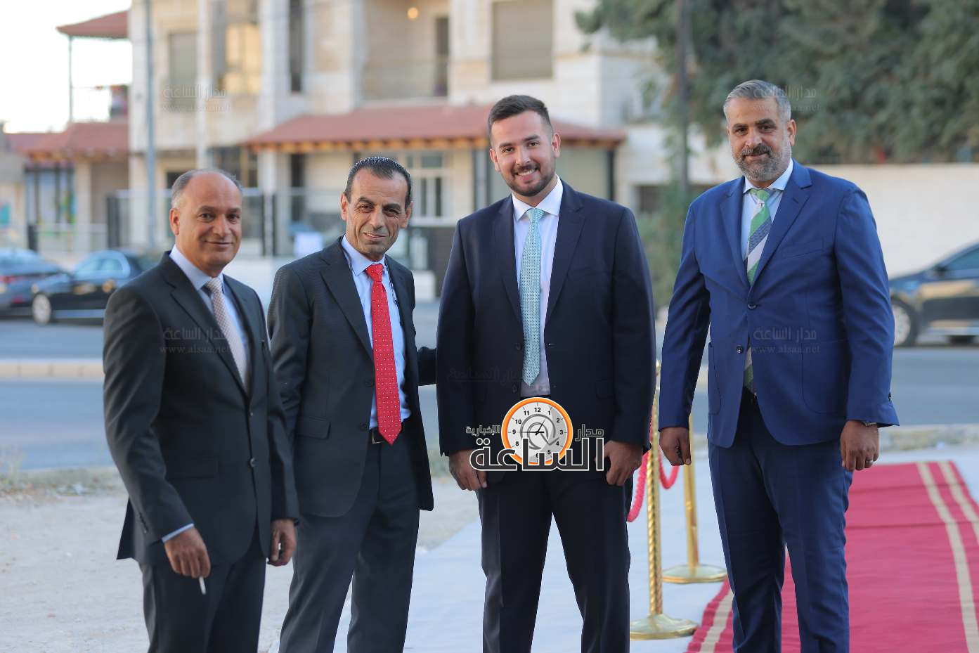 Madar Al-Saa Images 0.4424834308054051