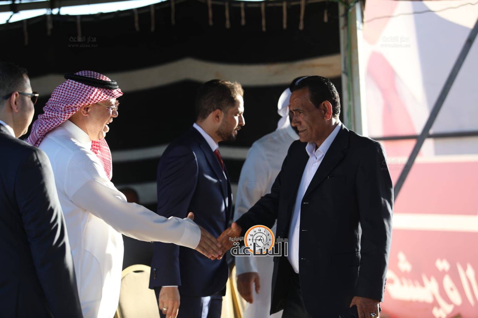 Madar Al-Saa Images 0.8027460154850445