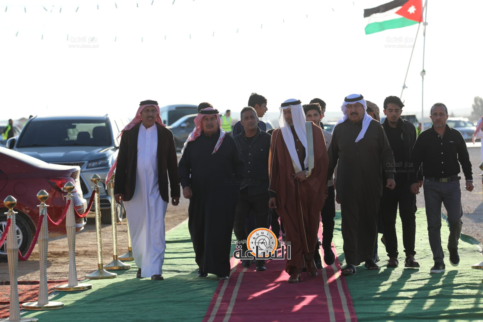 Madar Al-Saa Images 0.06842210319537578