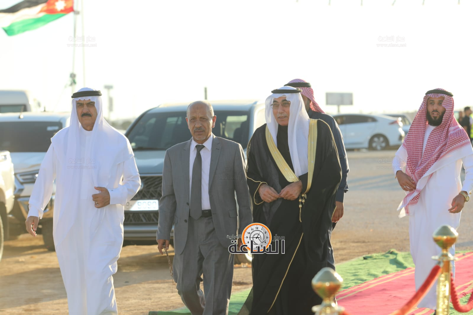 Madar Al-Saa Images 0.33419031526745036