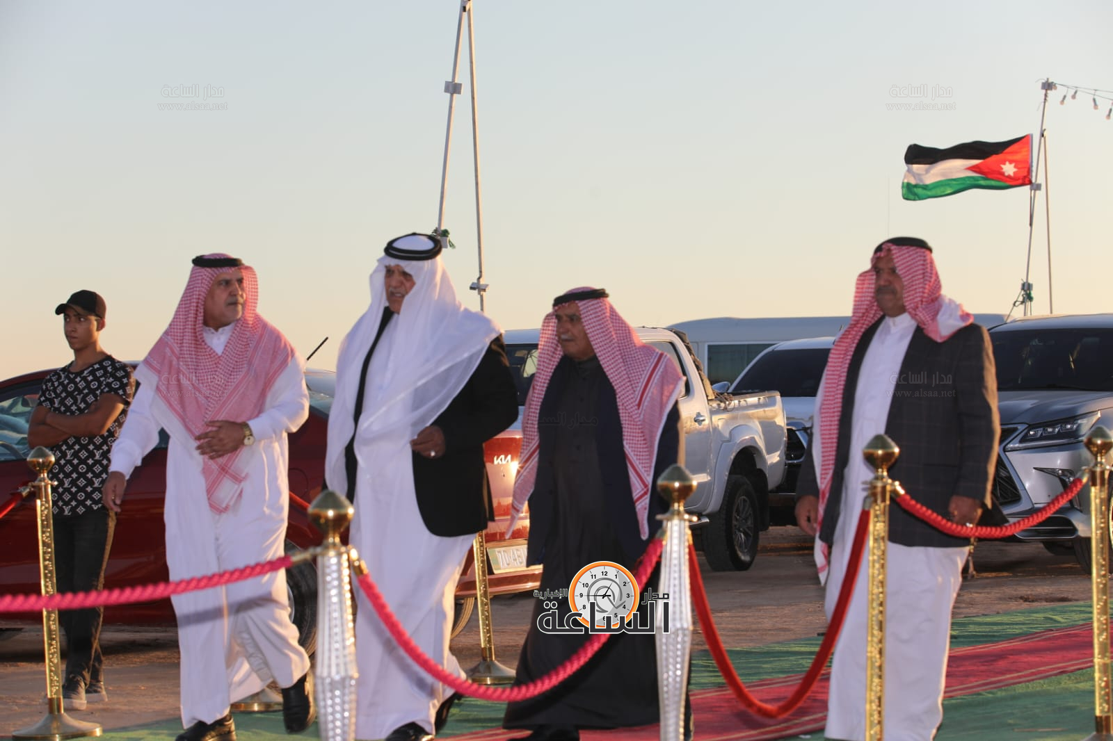 Madar Al-Saa Images 0.7811377309657441