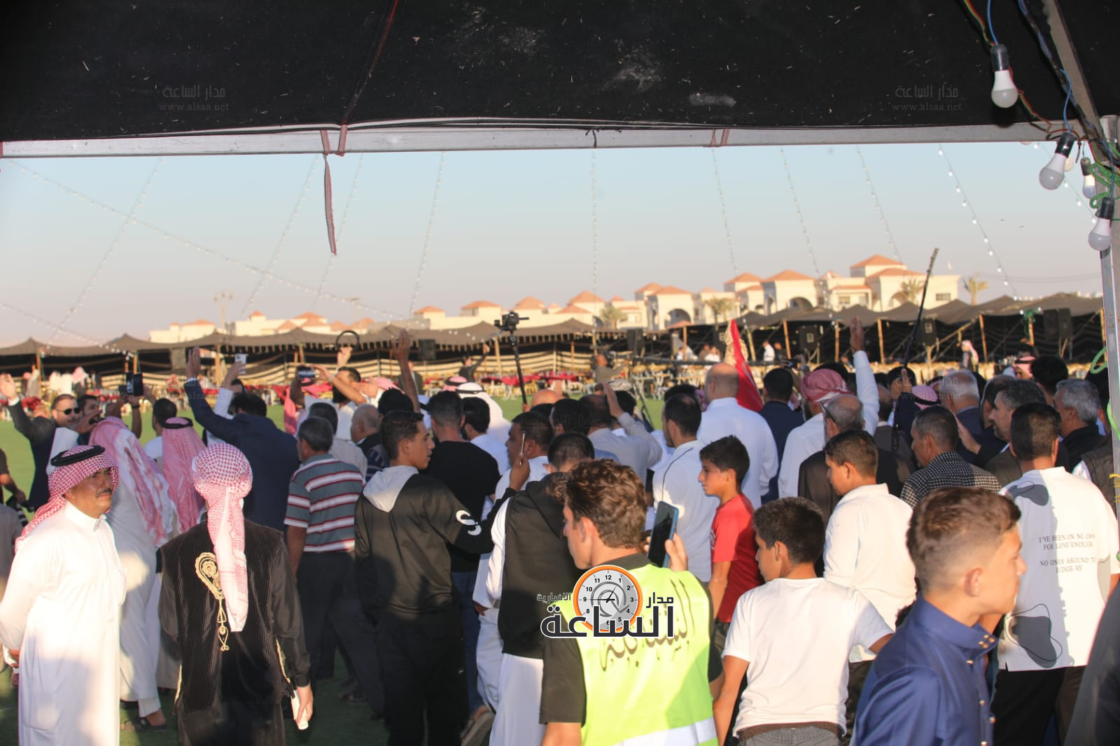 Madar Al-Saa Images 0.707930878601867