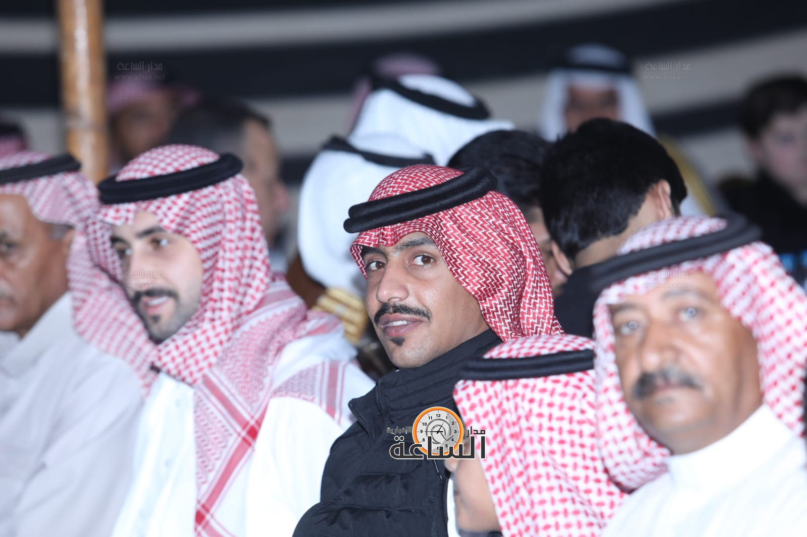 Madar Al-Saa Images 0.933621341238623