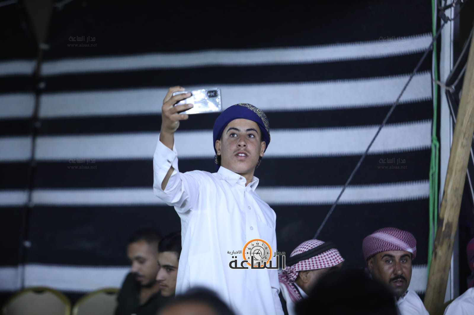 Madar Al-Saa Images 0.024246355140408182