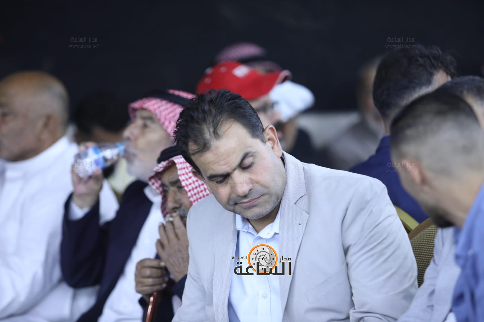 Madar Al-Saa Images 0.3572707354025364