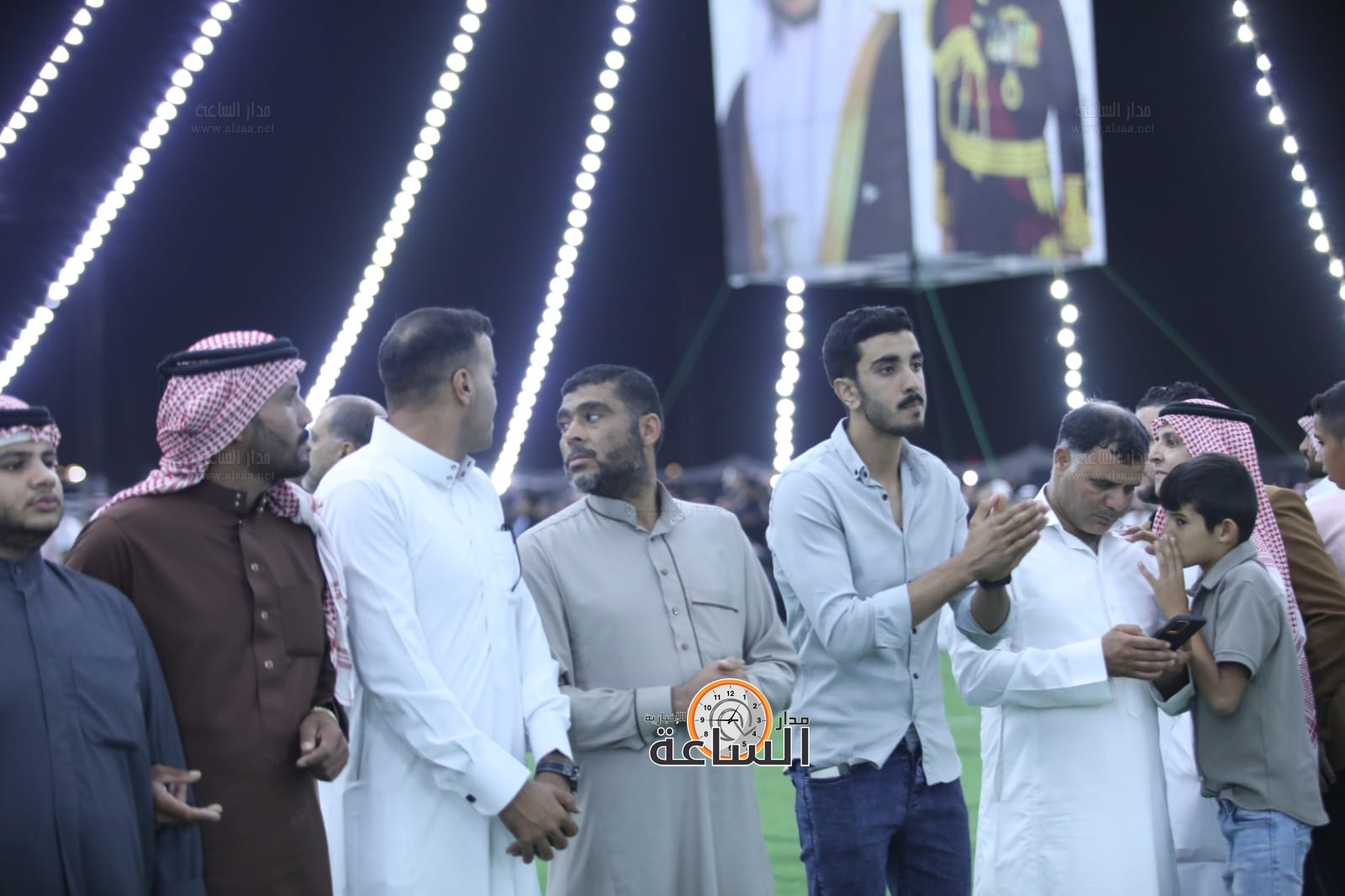 Madar Al-Saa Images 0.7147535305052939