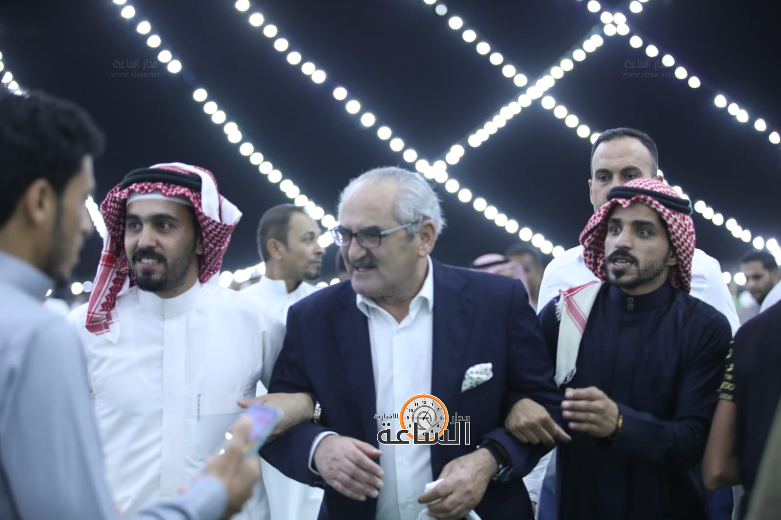 Madar Al-Saa Images 0.22109025015676131