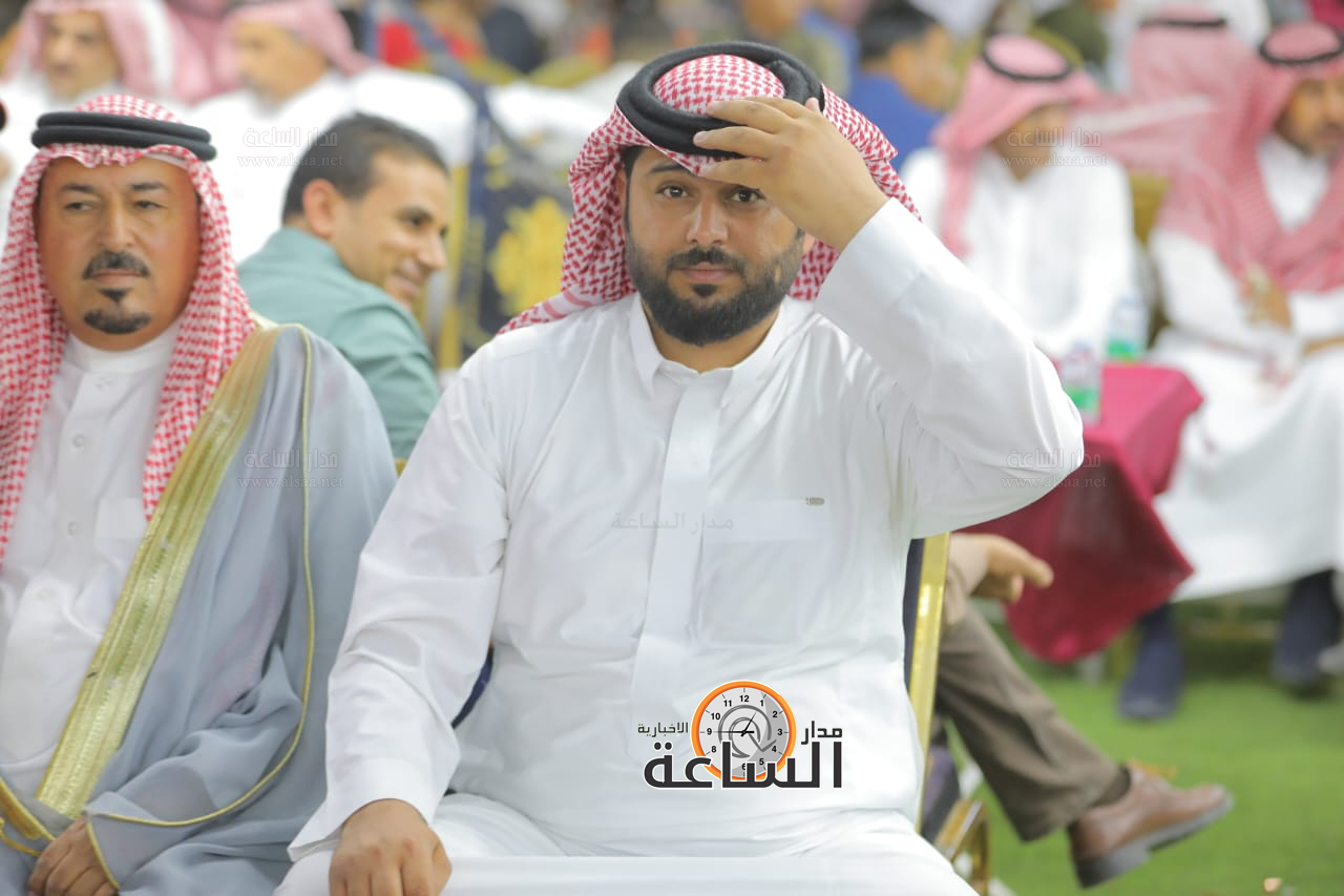 Madar Al-Saa Images 0.8158371378015283