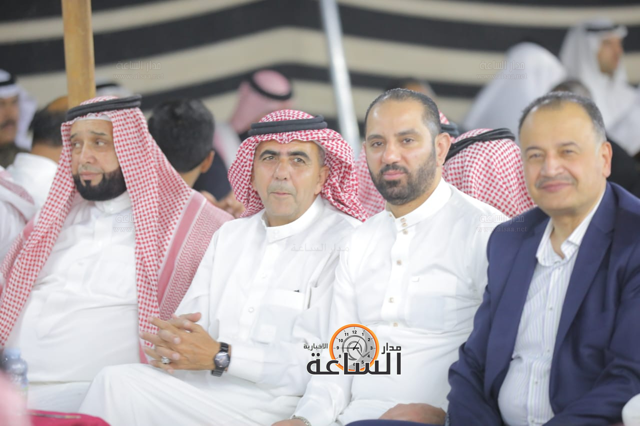 Madar Al-Saa Images 0.1718219250074169