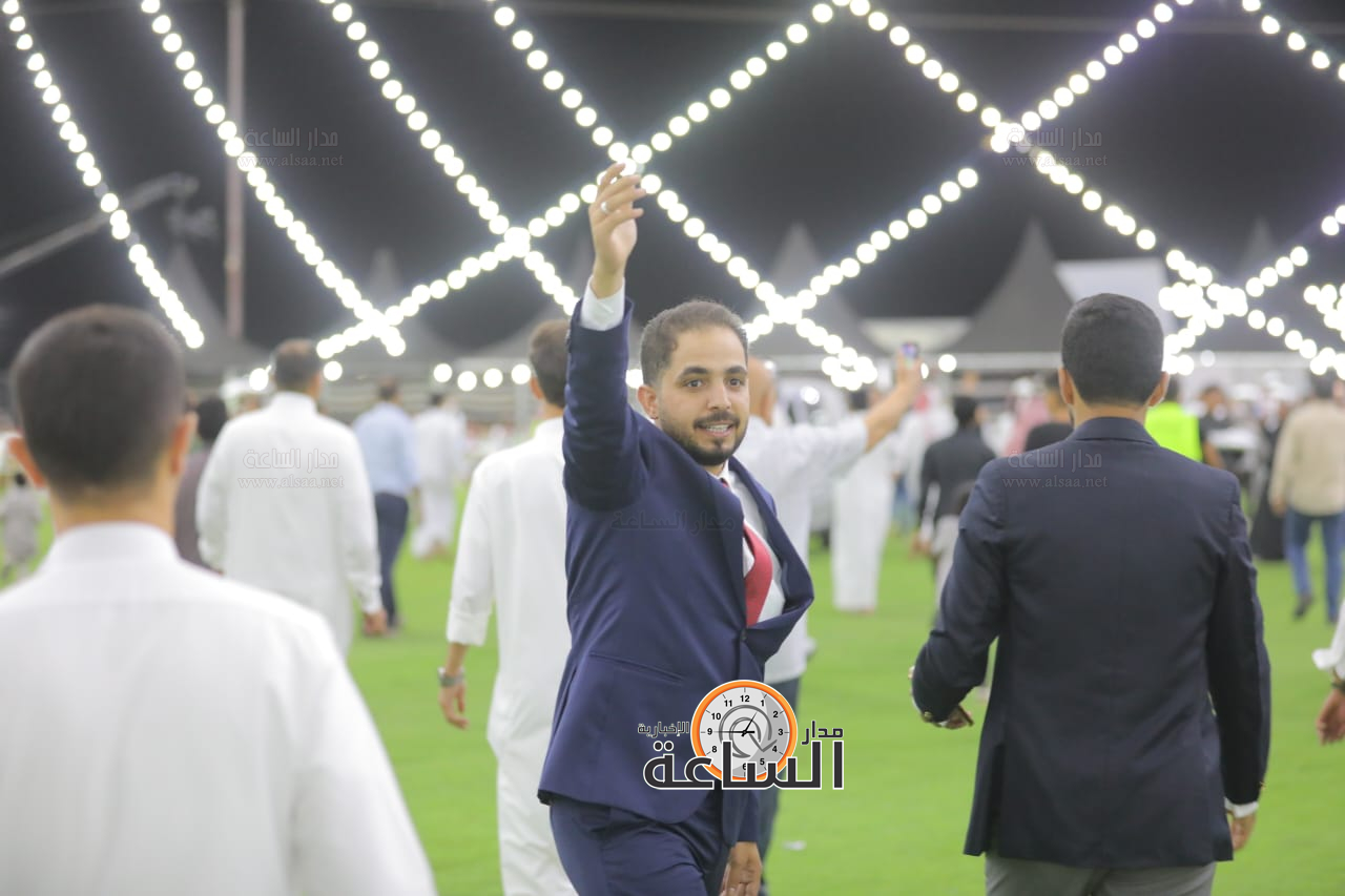 Madar Al-Saa Images 0.42372390014565386