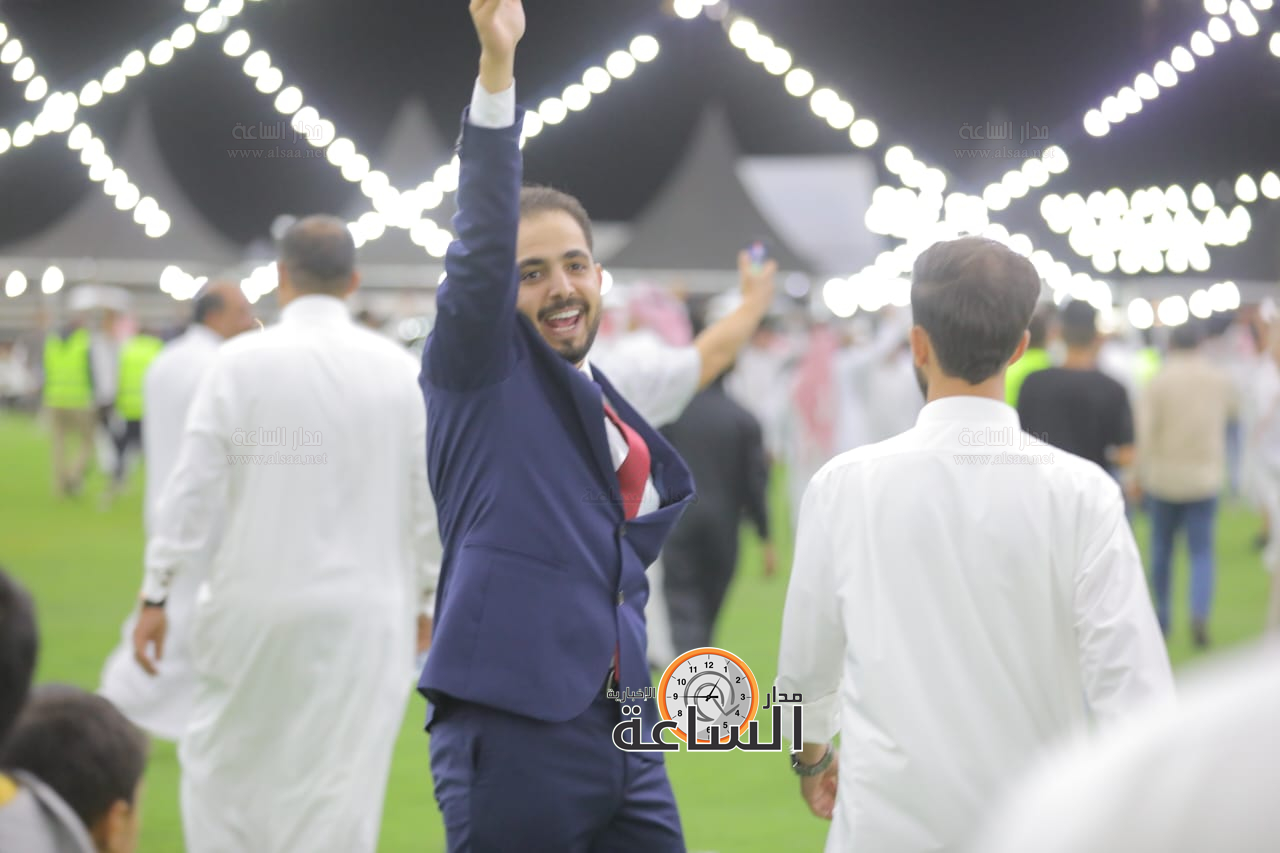 Madar Al-Saa Images 0.5849093767796139