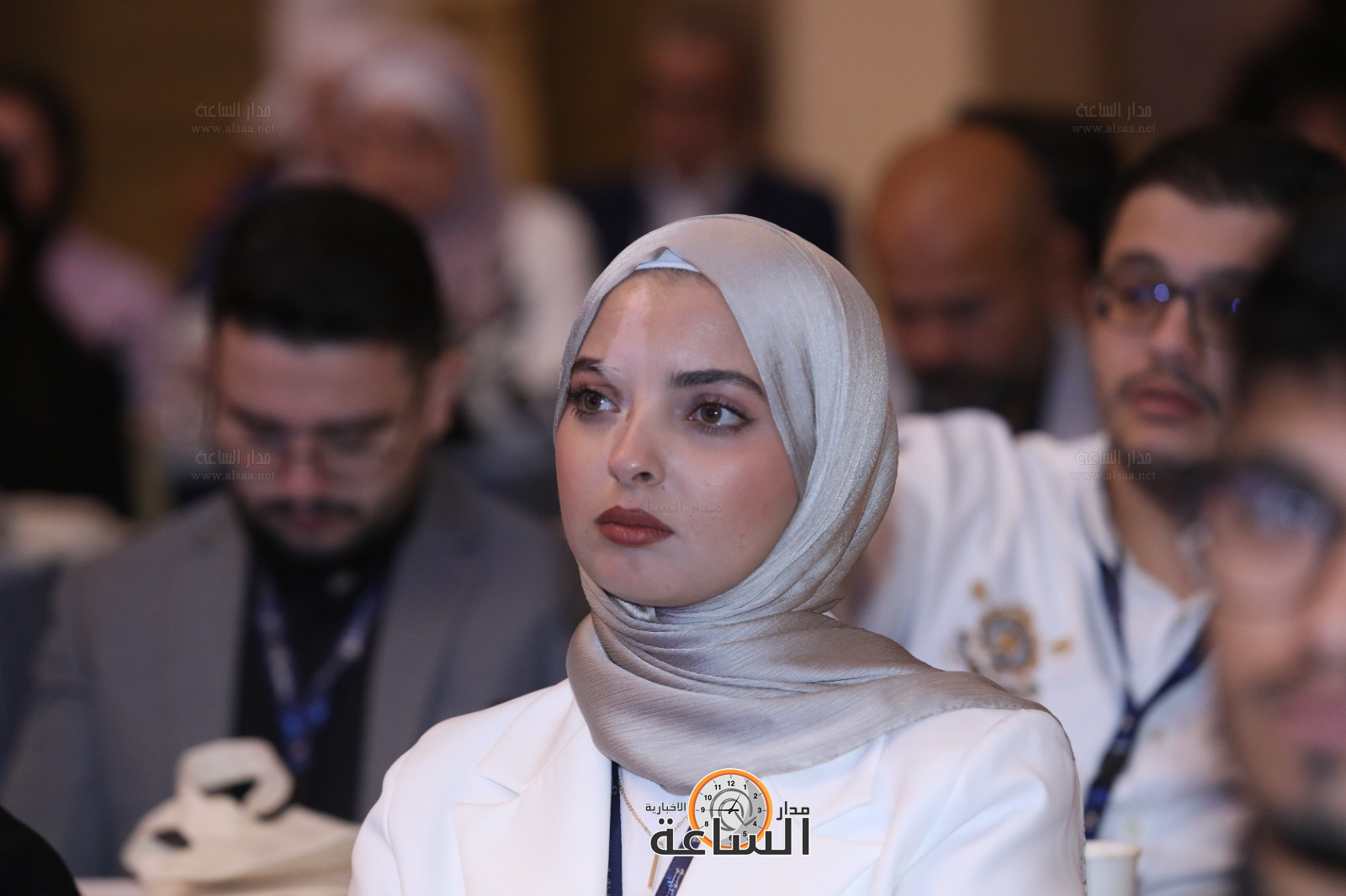 Madar Al-Saa Images 0.6907067731659047