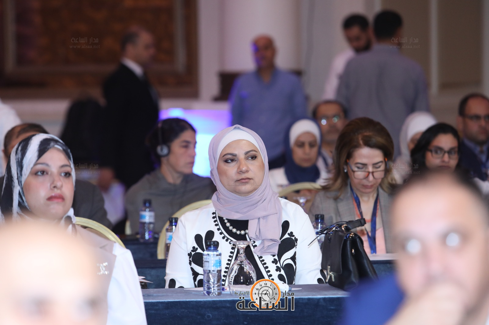 Madar Al-Saa Images 0.2834607159940572