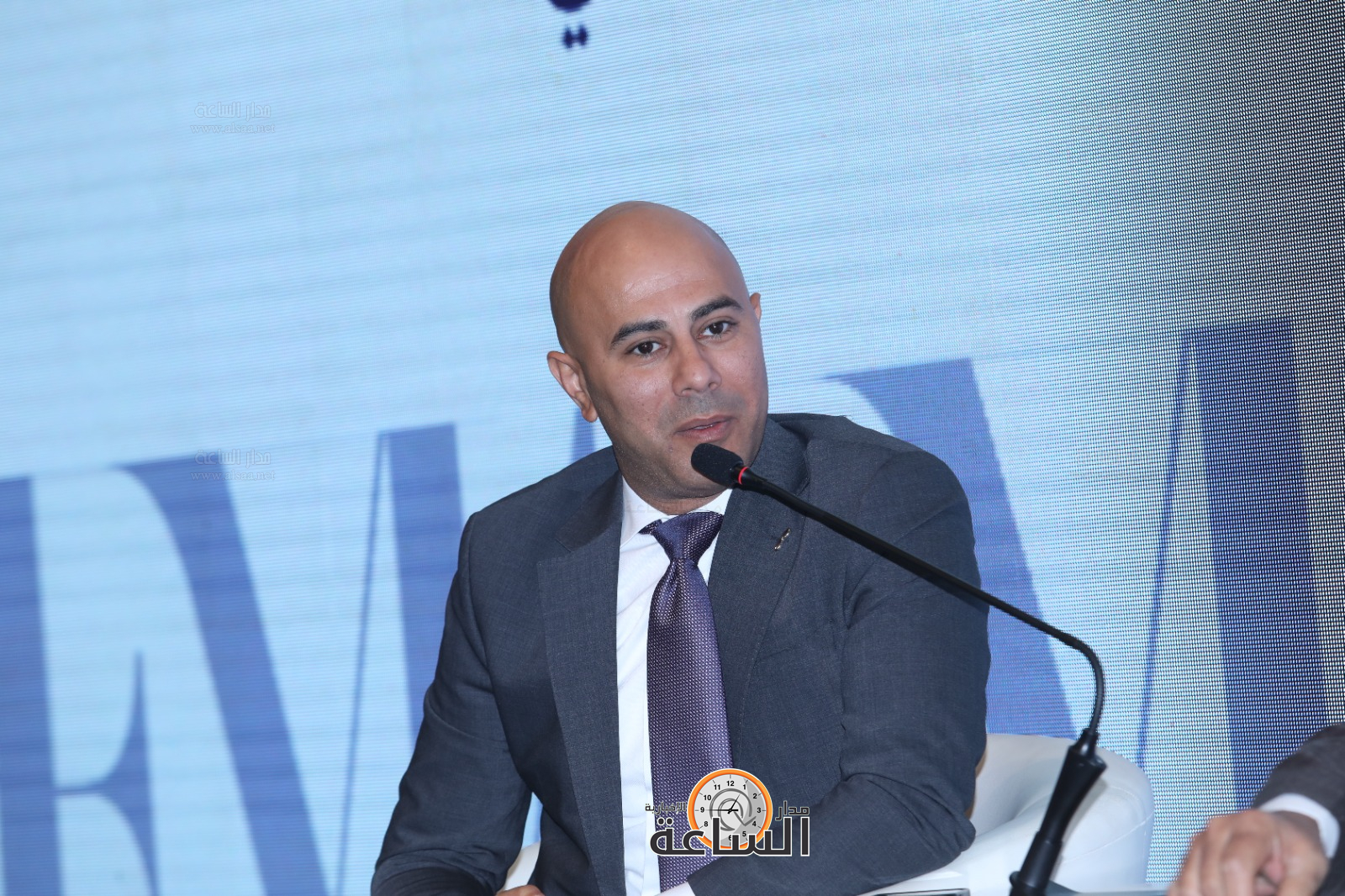 Madar Al-Saa Images 0.3186841235070572