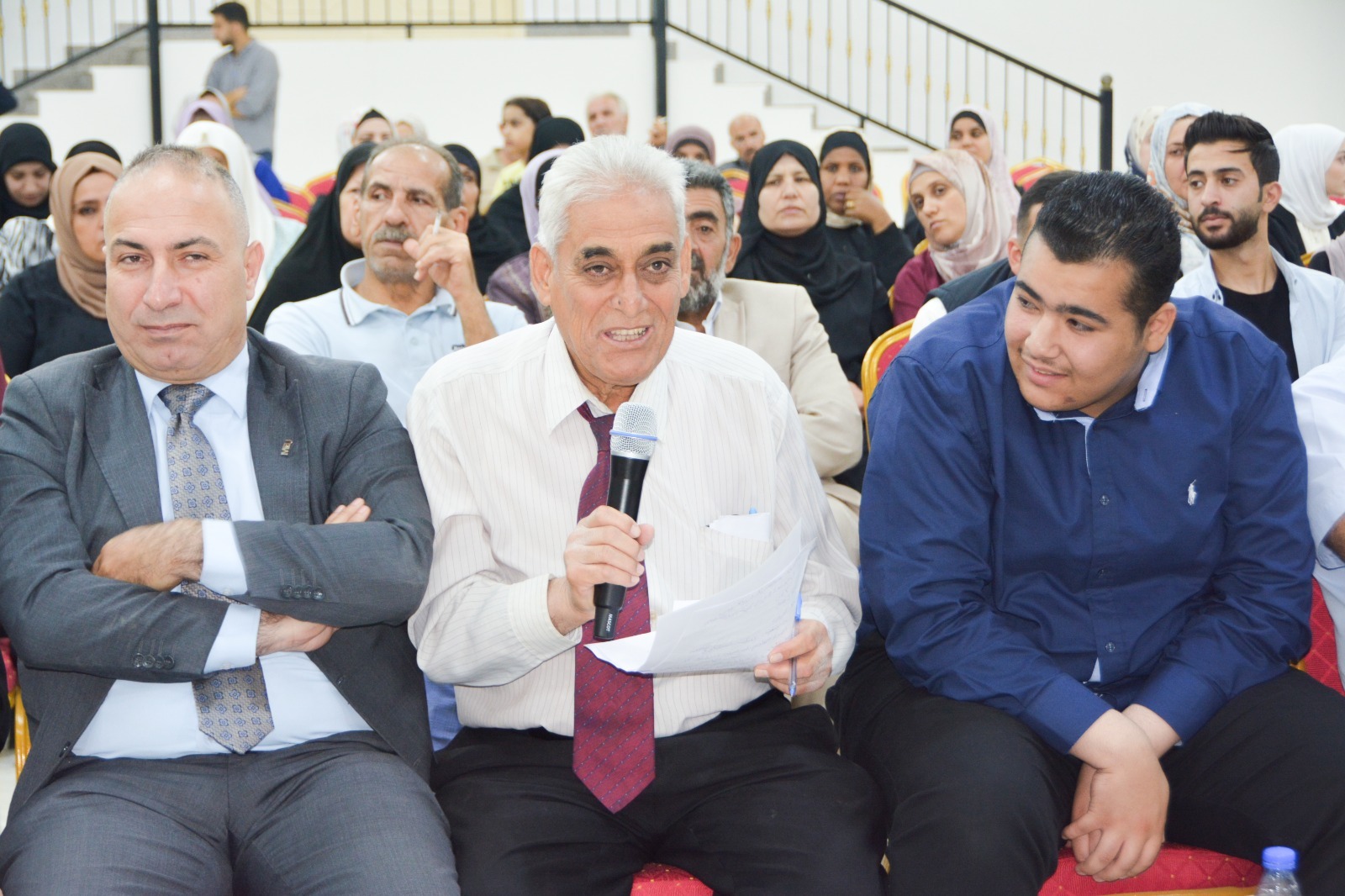 Madar Al-Saa Images 0.7624064587127819