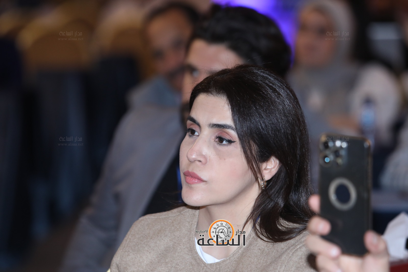 Madar Al-Saa Images 0.4270655996371804