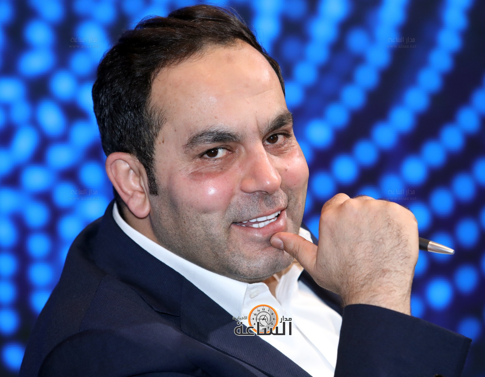 

الاعلامي عامر الرجوب

