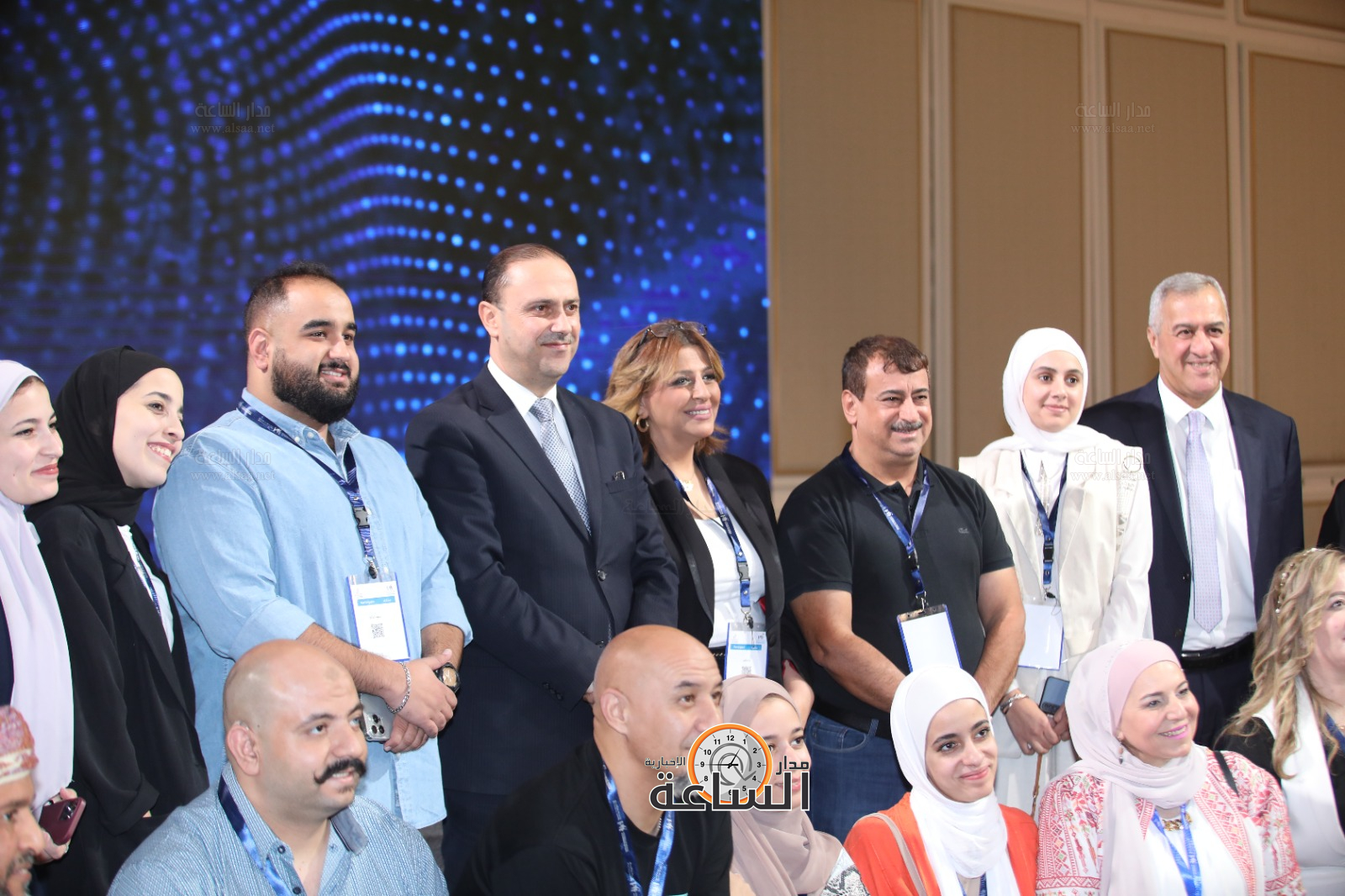 Madar Al-Saa Images 0.2227950390375144