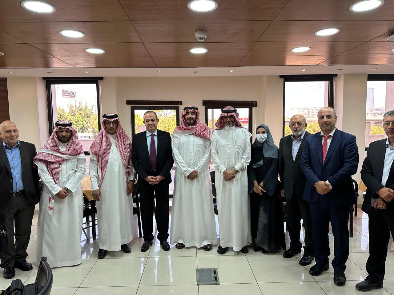 Madar Al-Saa Images 0.3293465268166651