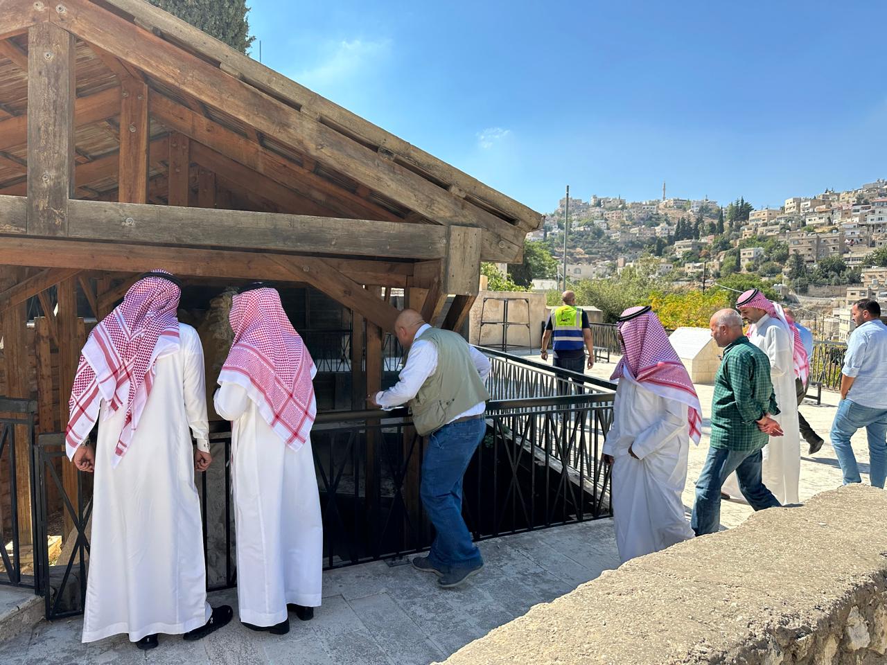 Madar Al-Saa Images 0.6979399469147425